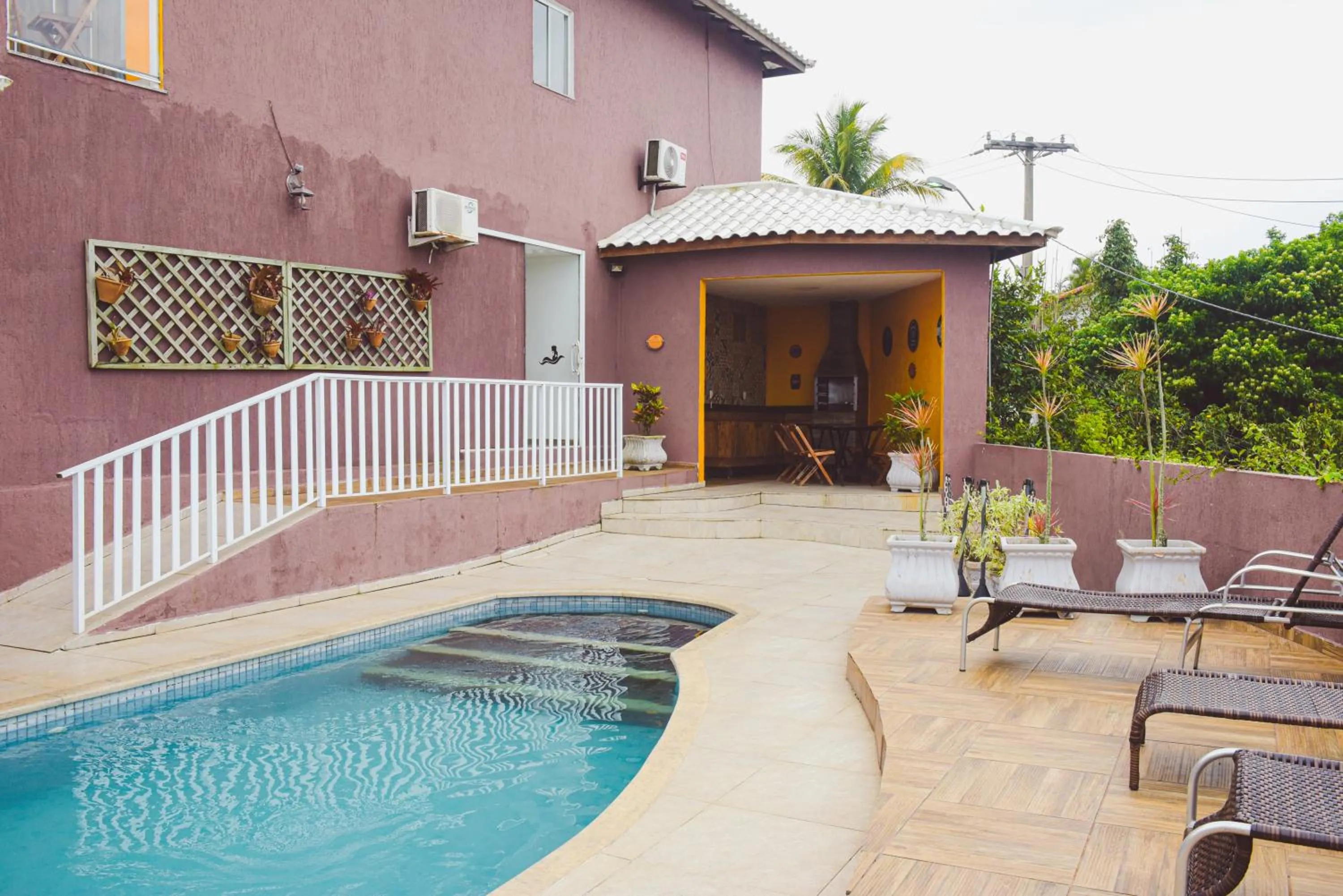 Pool view in Pousada Xerxes