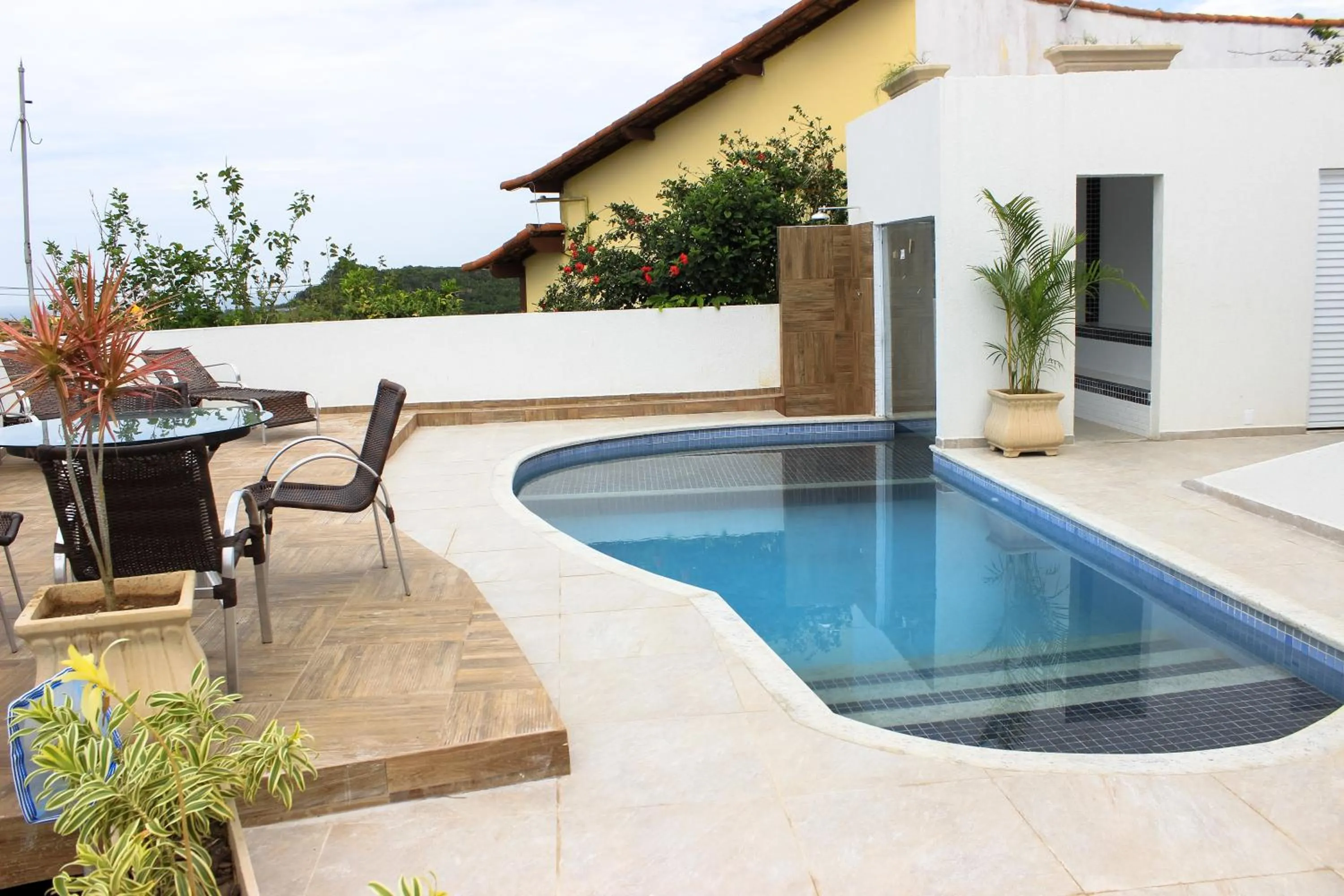 Pool view in Pousada Xerxes