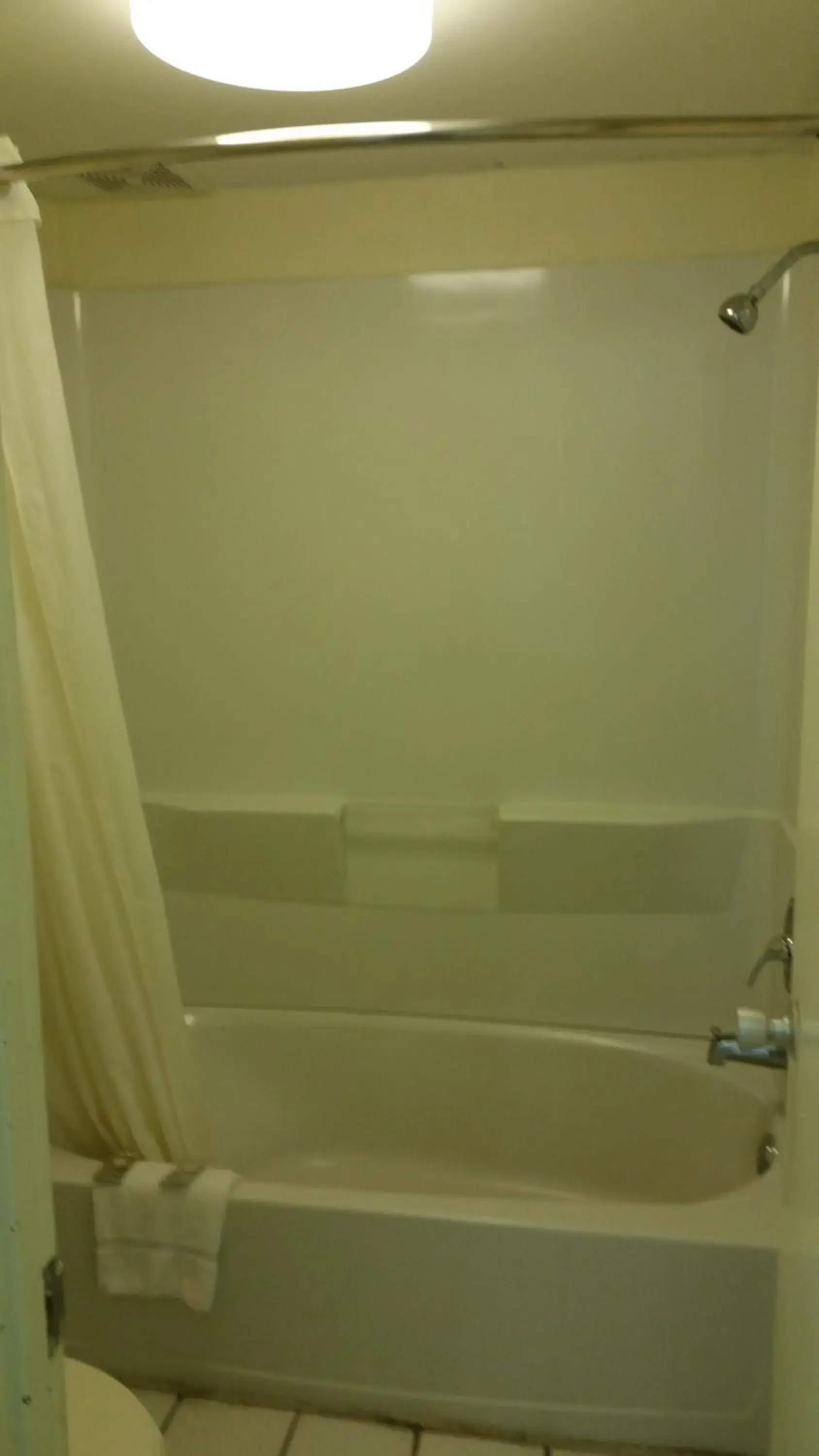 Double Room with Two Double Beds - Smoking in Economy Inn Dillon Double Room with Two Double Beds - Smoking in Economy Inn Dillon