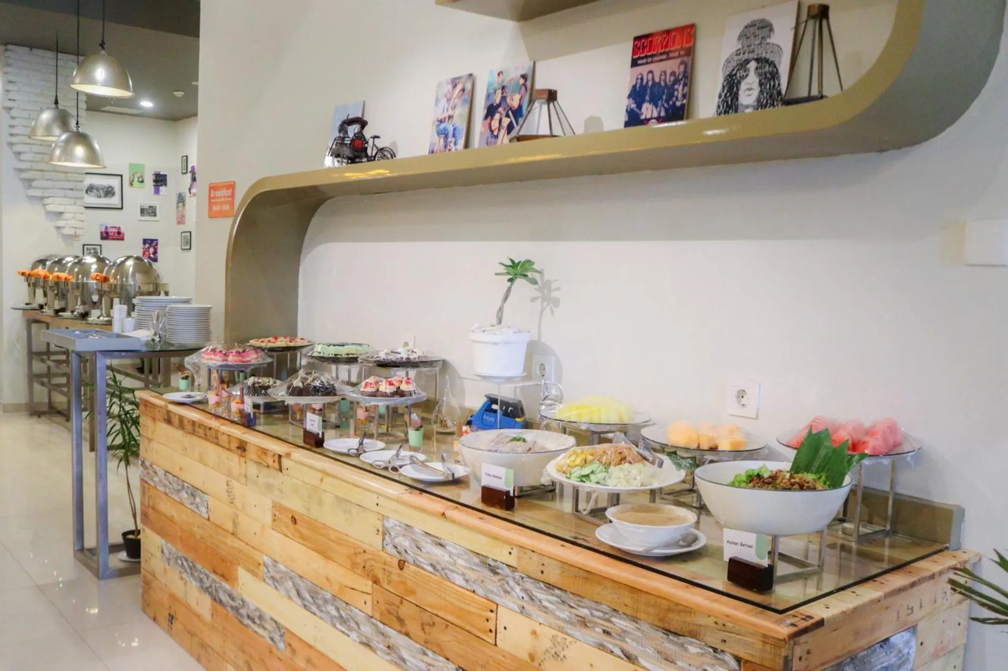 Breakfast in POP! Hotel Kelapa Gading