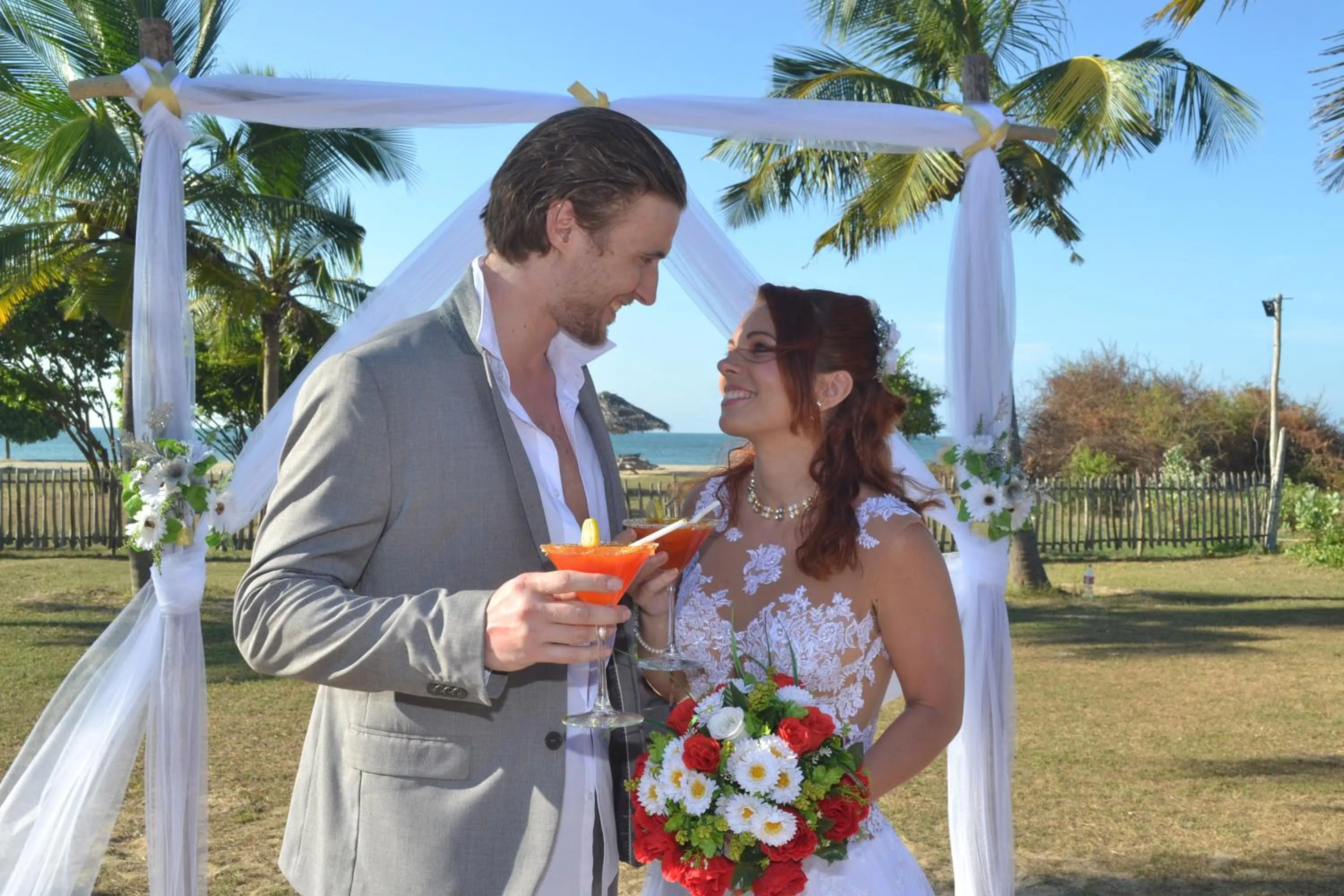 Beach in Giman Free Beach Resort Pasikuda