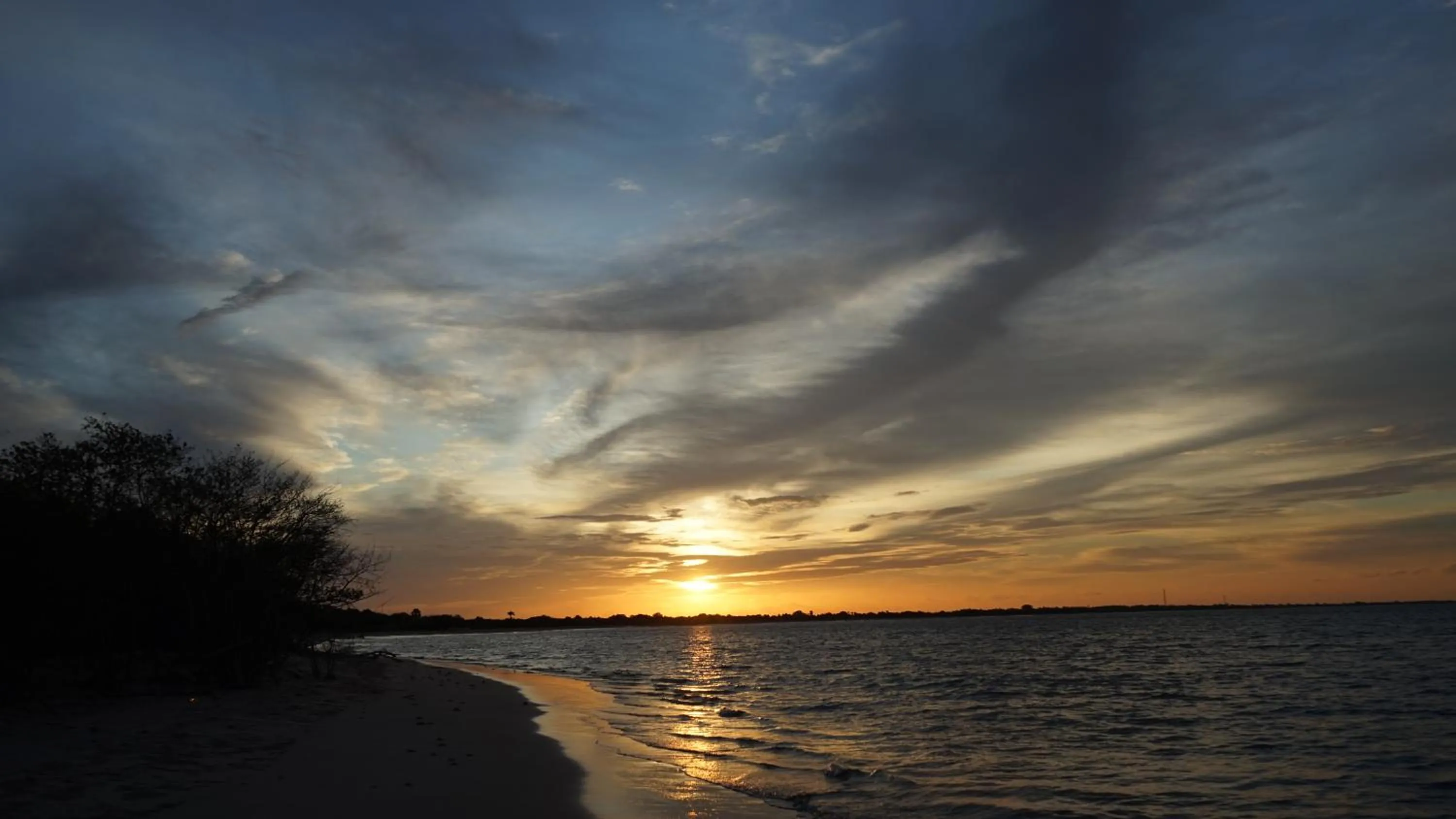 Giman Free Beach Resort Pasikuda