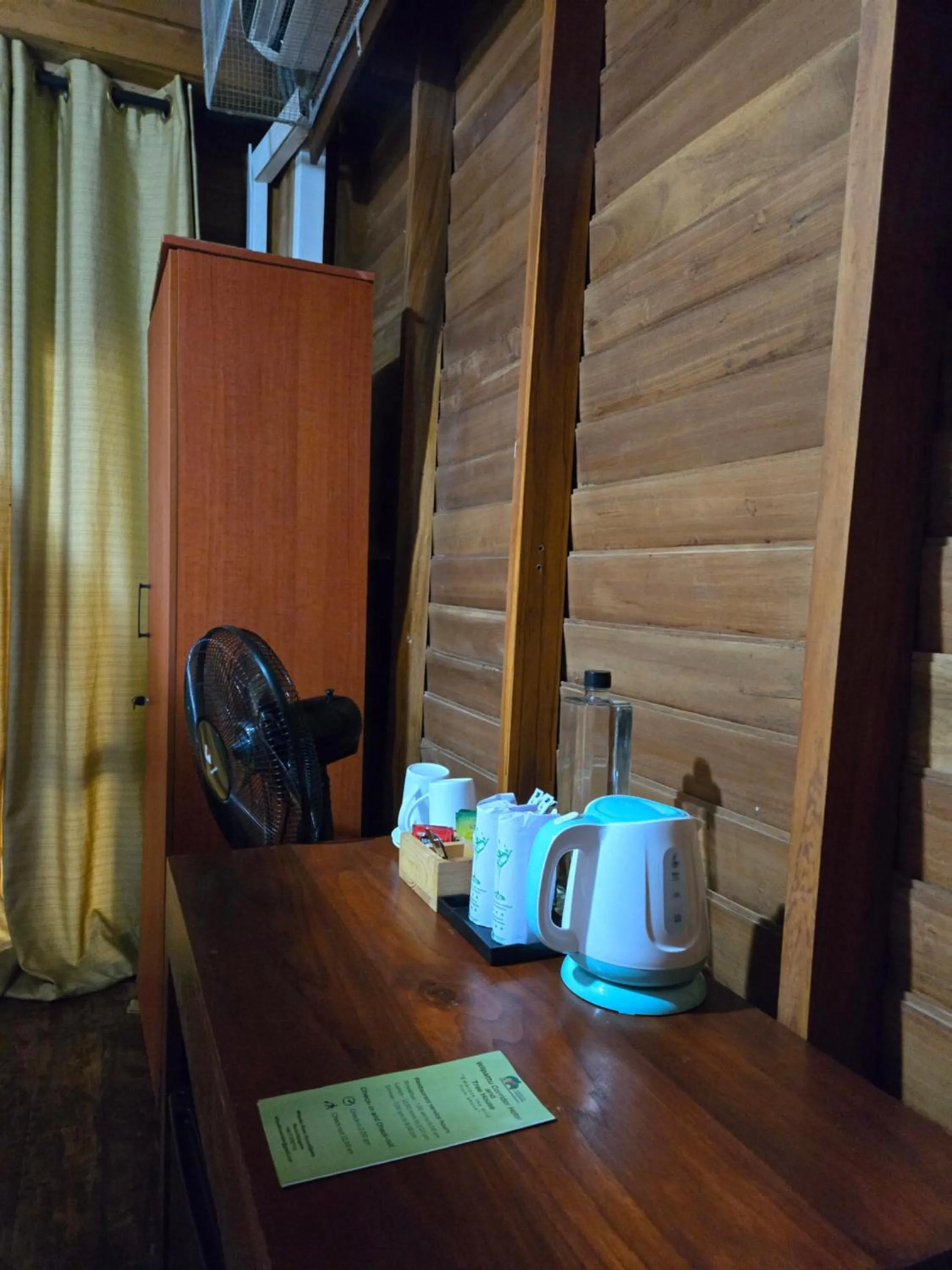 Coffee/tea facilities in Wilpattu Tree House