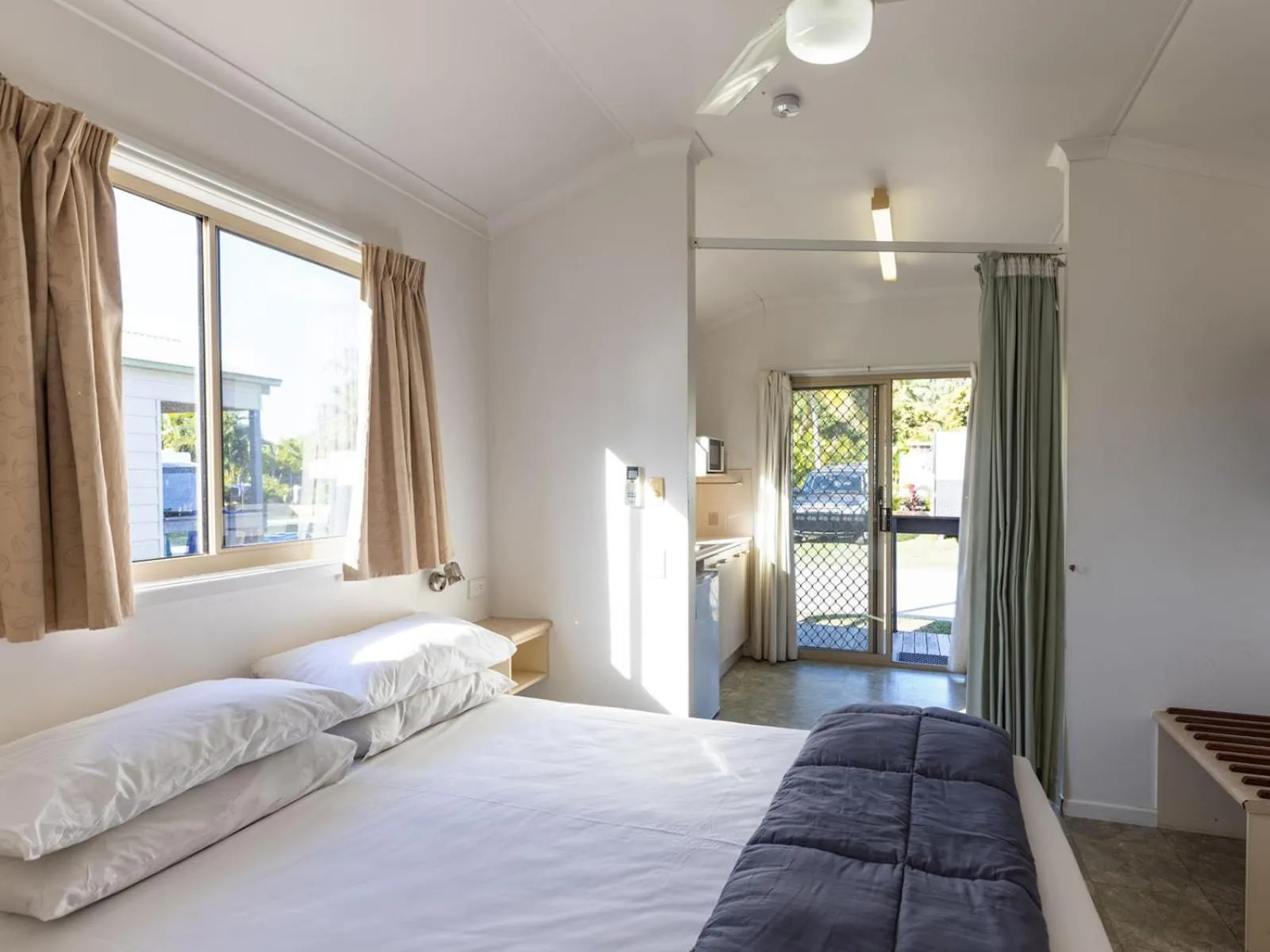 Bed in NRMA Airlie Beach Holiday Park