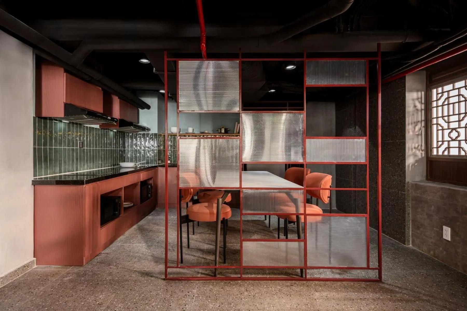 Communal kitchen in Express by M Village Võ Văn Kiệt