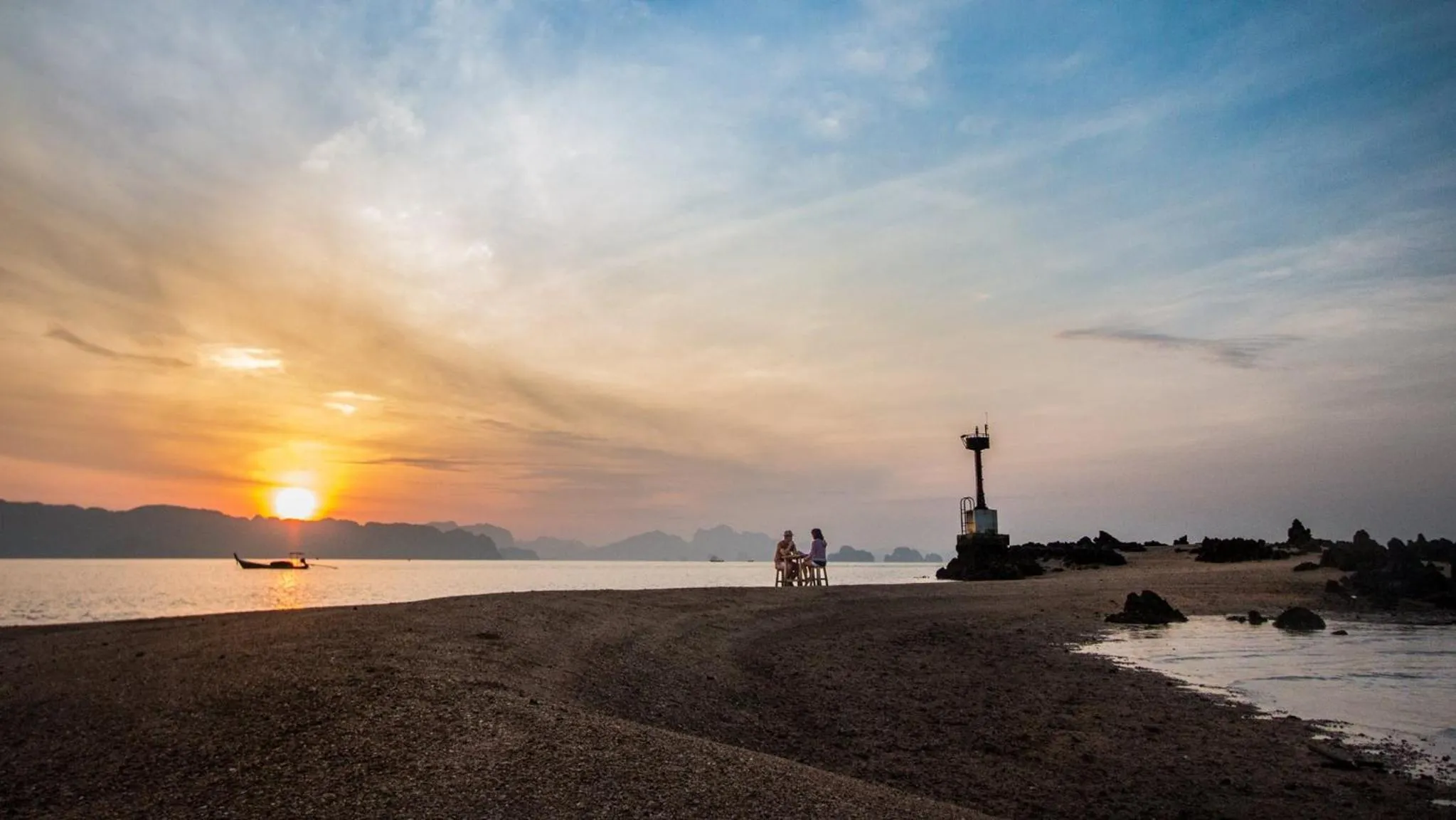 Sunset in Bulan Anda Resort