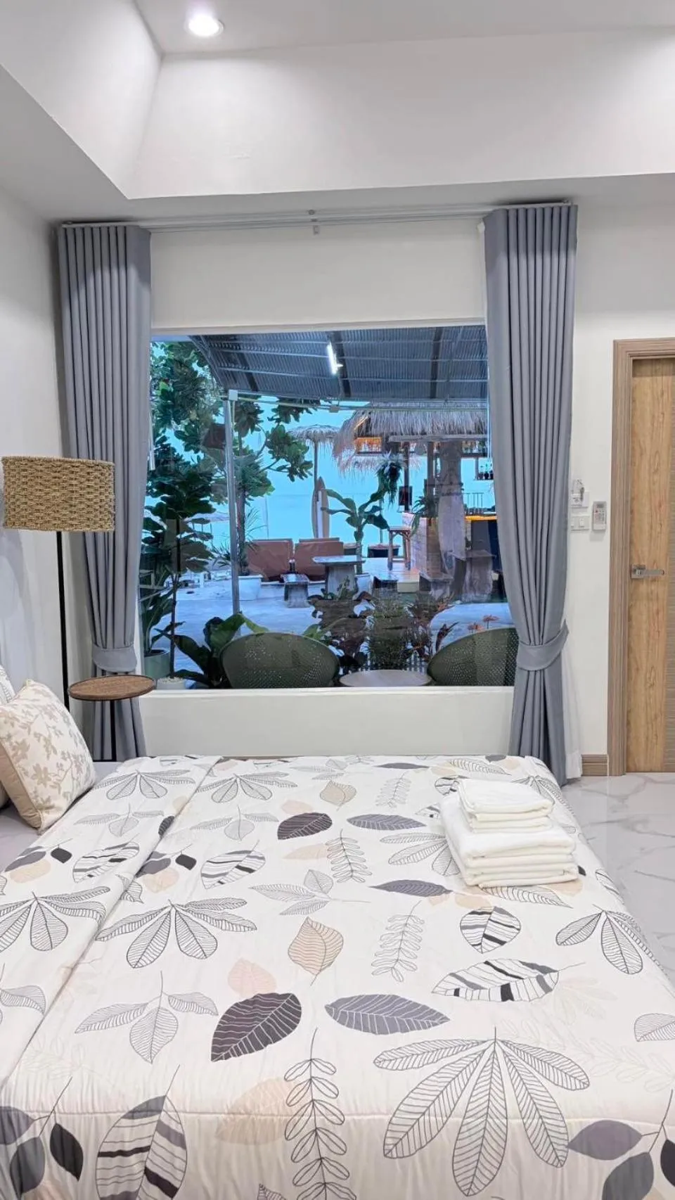 Bed in Nong Nuey Rooms