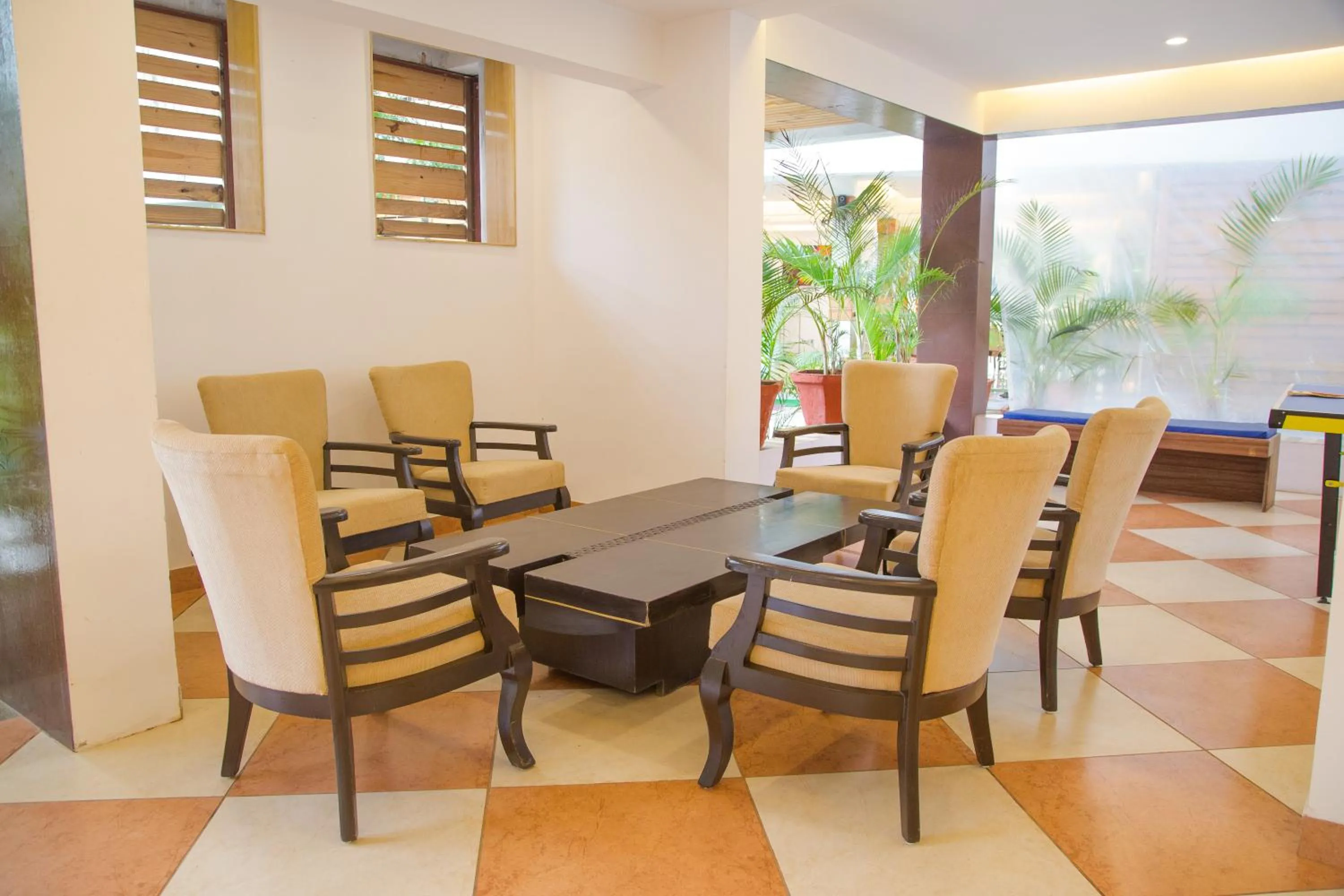 Seating area in Turtle Beach Resort - Morjim