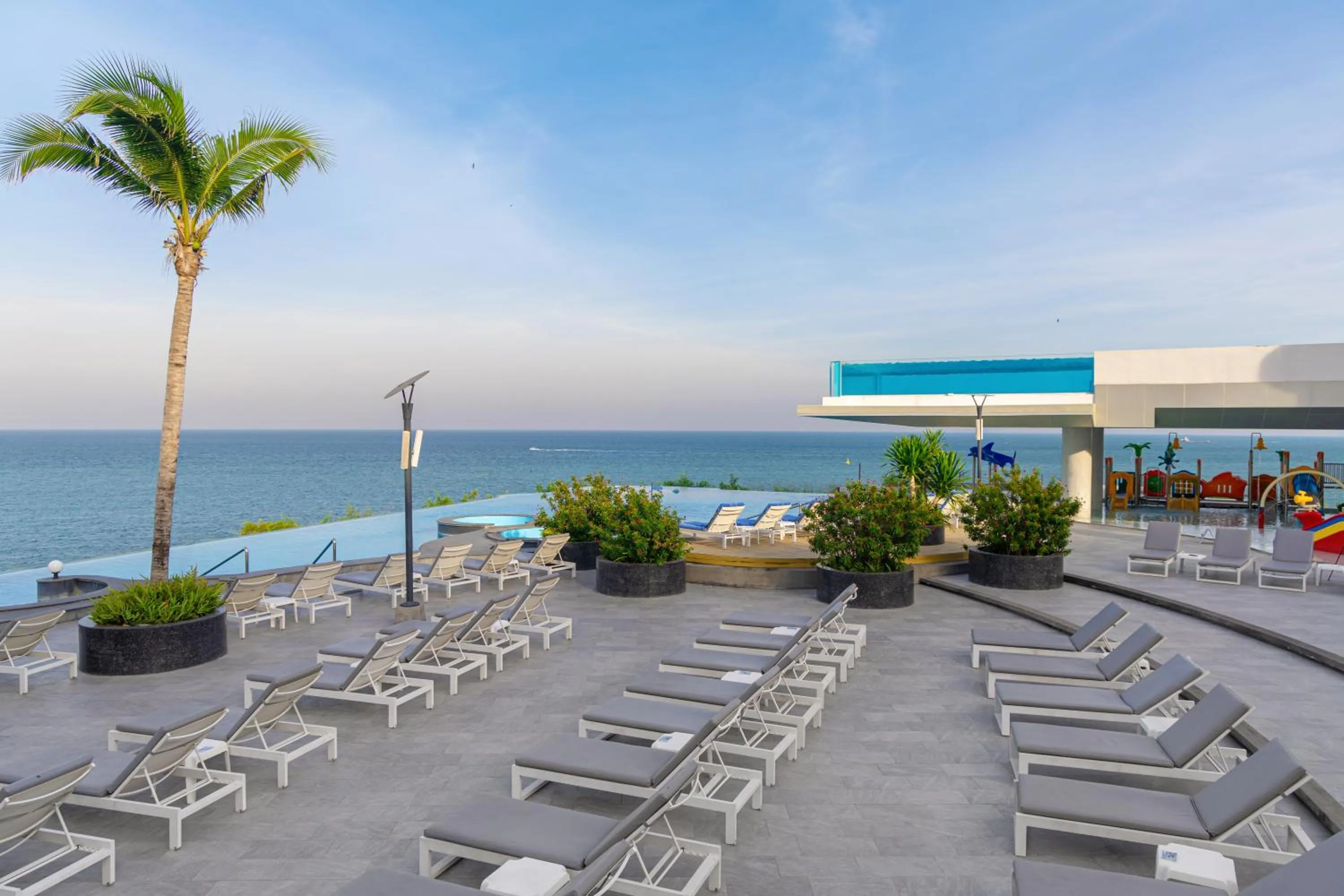Sea view in Royal Cliff Beach Terrace Pattaya