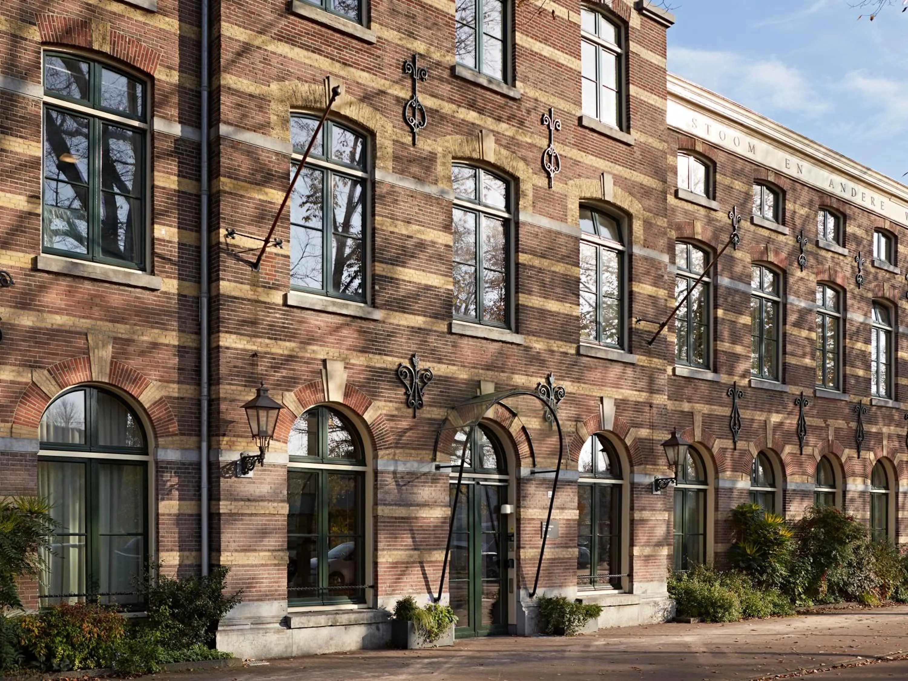 Property building in YAYS Amsterdam Maritime by Numa