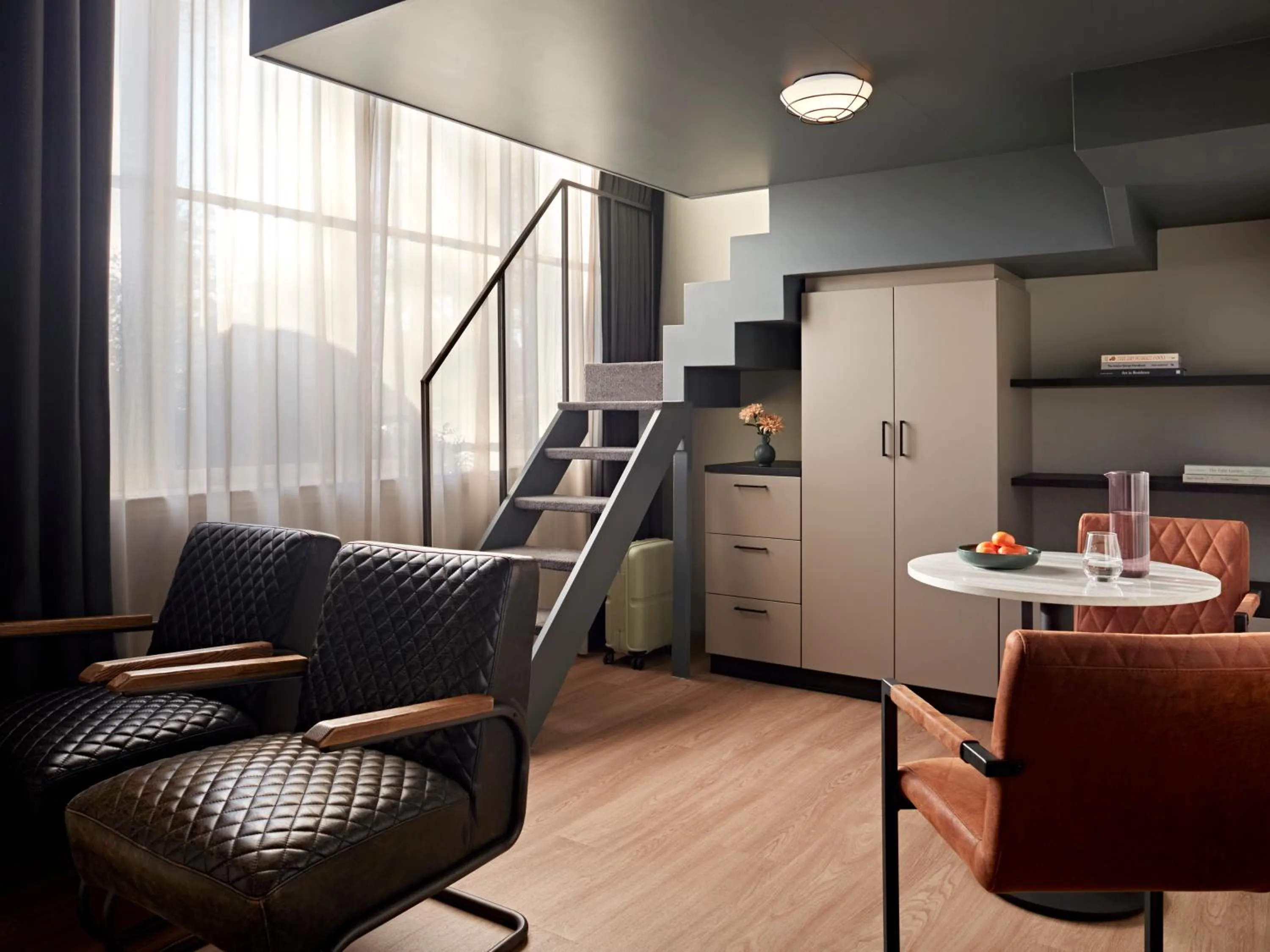 Kitchen or kitchenette in YAYS Amsterdam Maritime by Numa