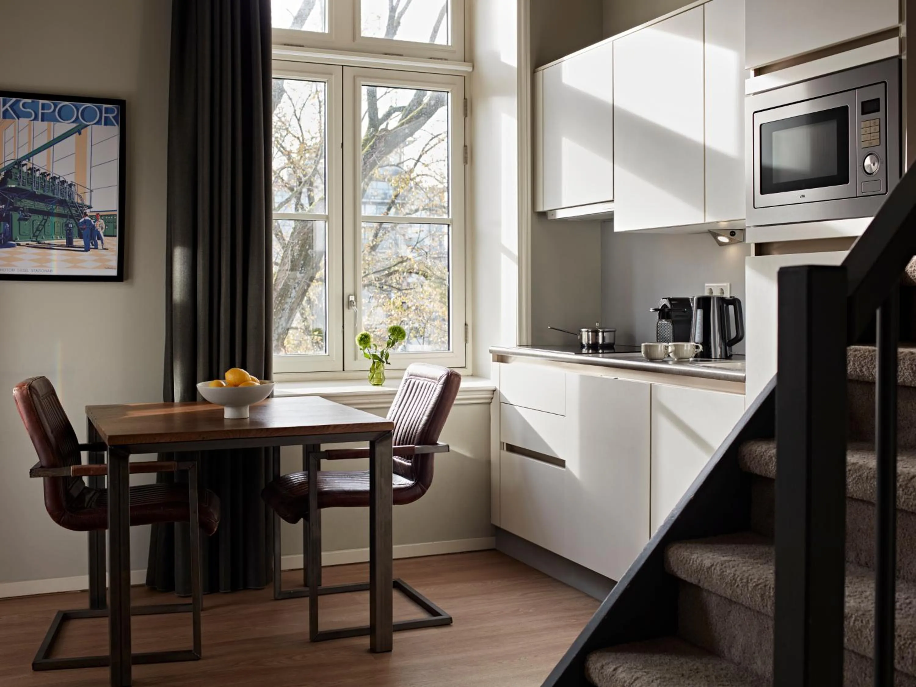 Kitchen or kitchenette in YAYS Amsterdam Maritime by Numa