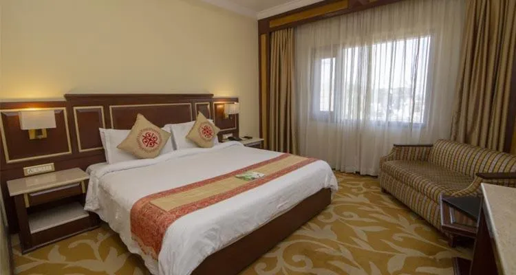 Bed in Hotel Dynasty