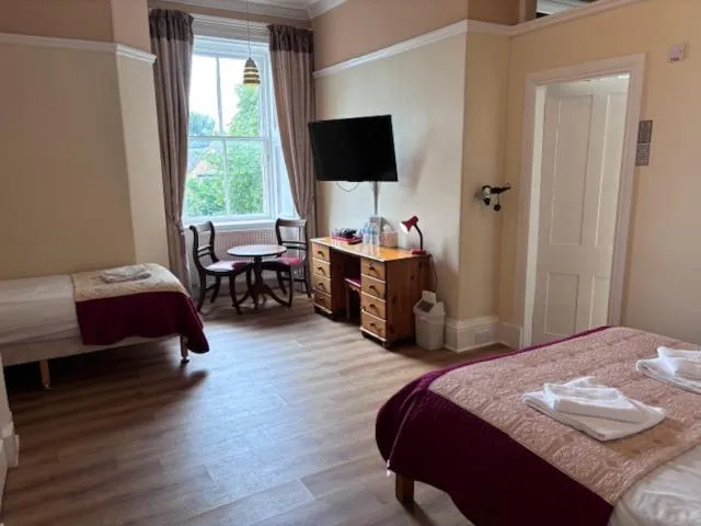 Bed in Cumberland Hotel