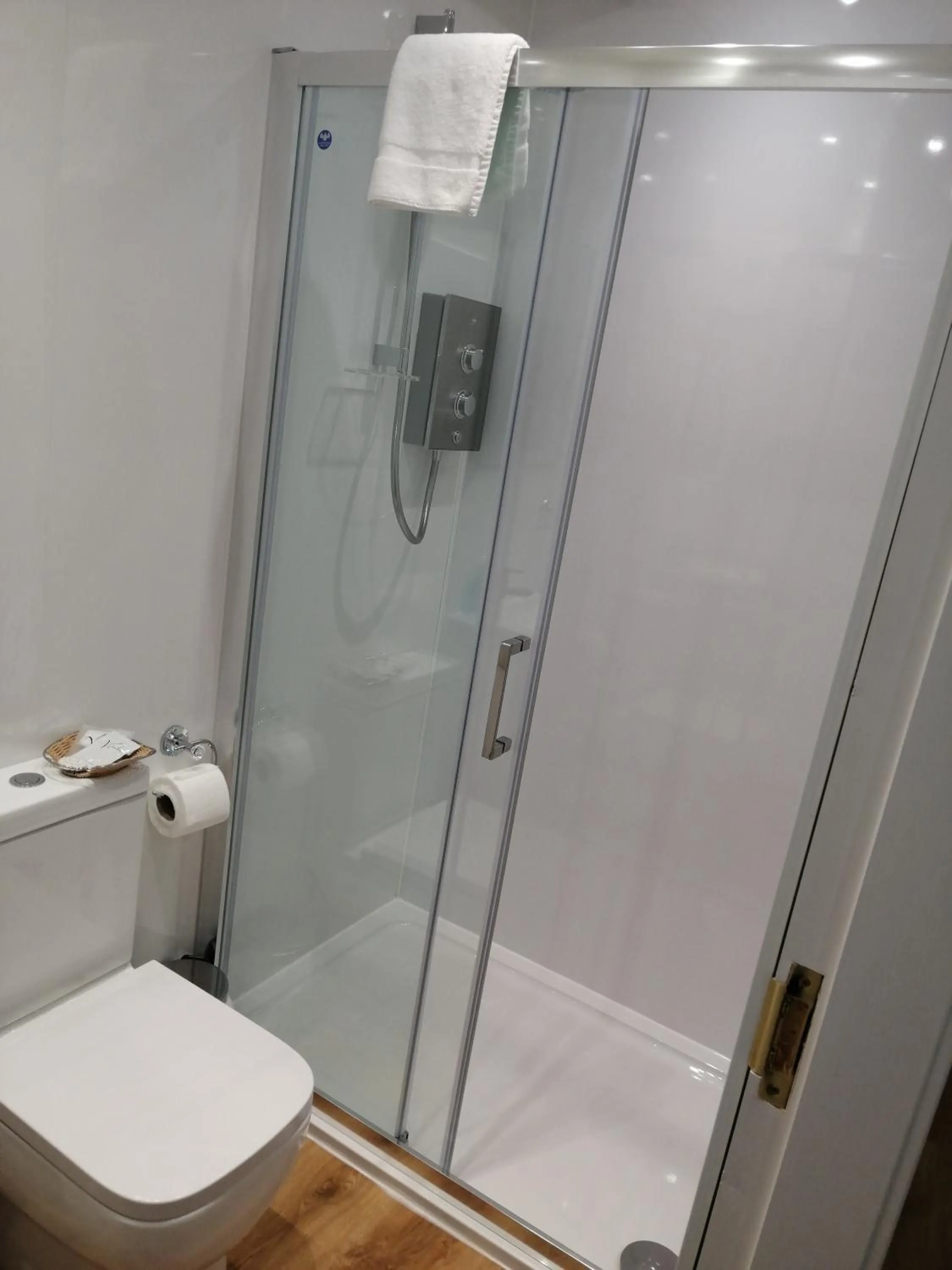 Bathroom in Cumberland Hotel