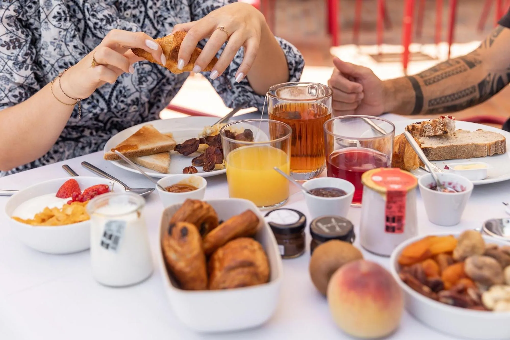 Breakfast in Villa Sainte Anne