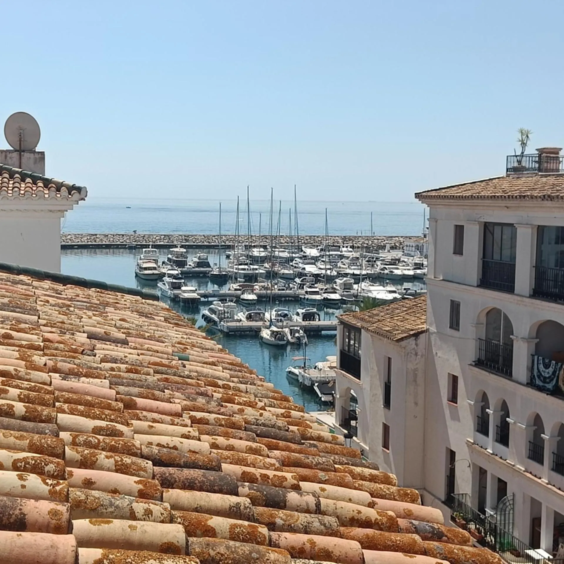 Sea view in Duquesa Harbour Club Aparthotel