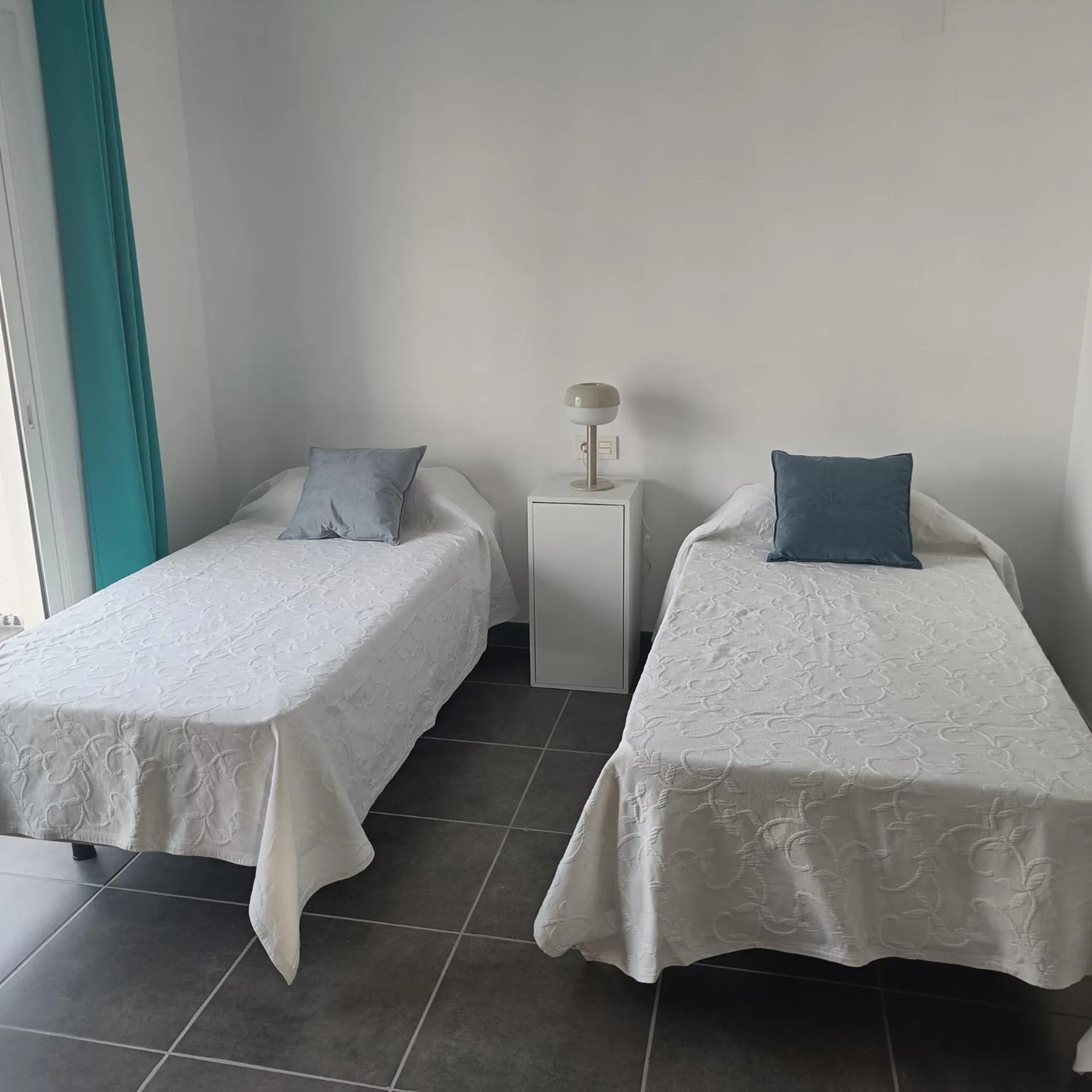 Bed in Duquesa Harbour Club Aparthotel