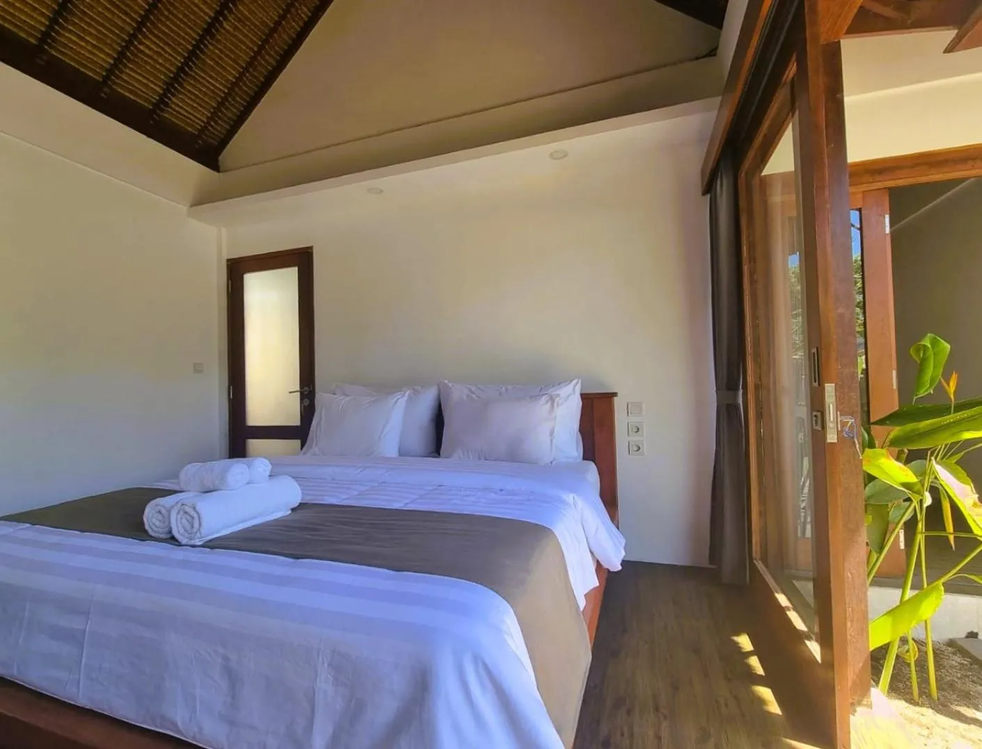 Bedroom, Bed in Guava Garden