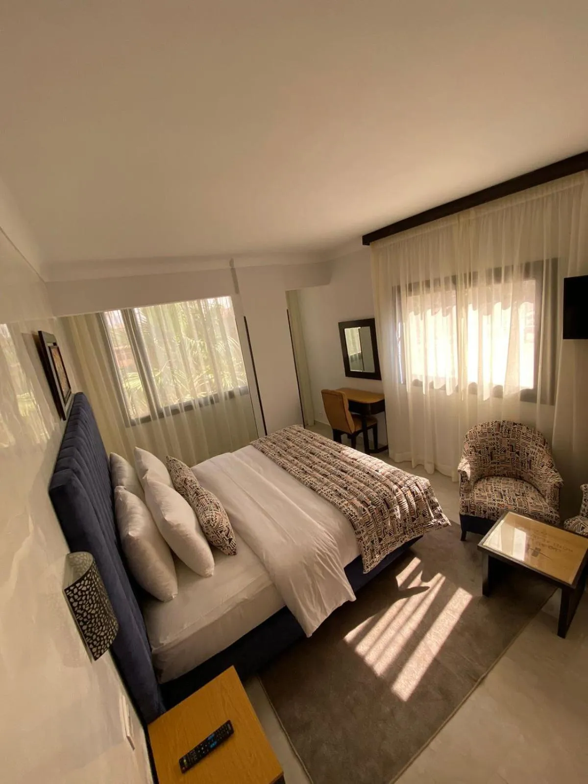 Communal lounge/ TV room, Bed in Al Akhawayn