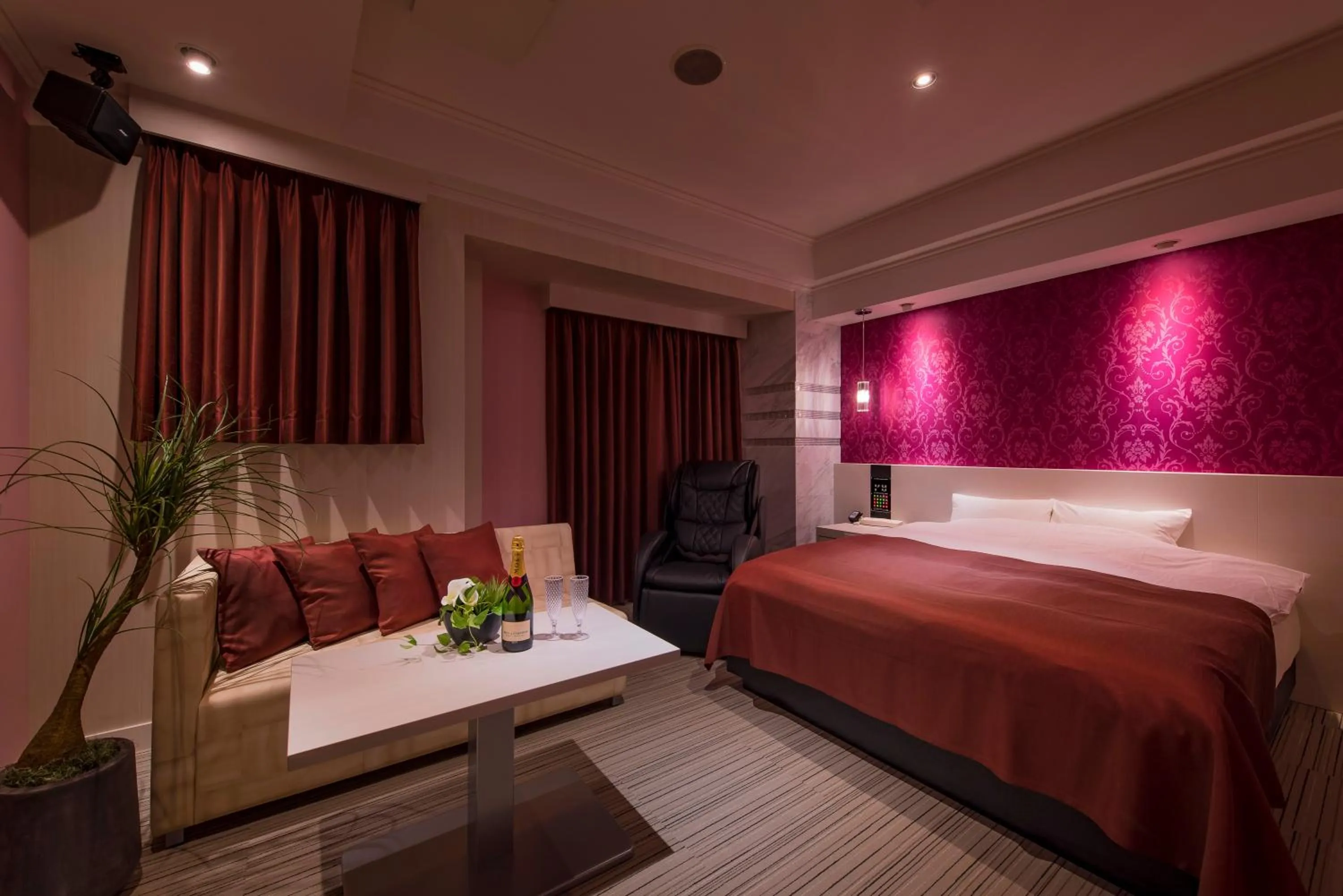 Bed in Hotel Eldia Luxury Sendai -Adult Only