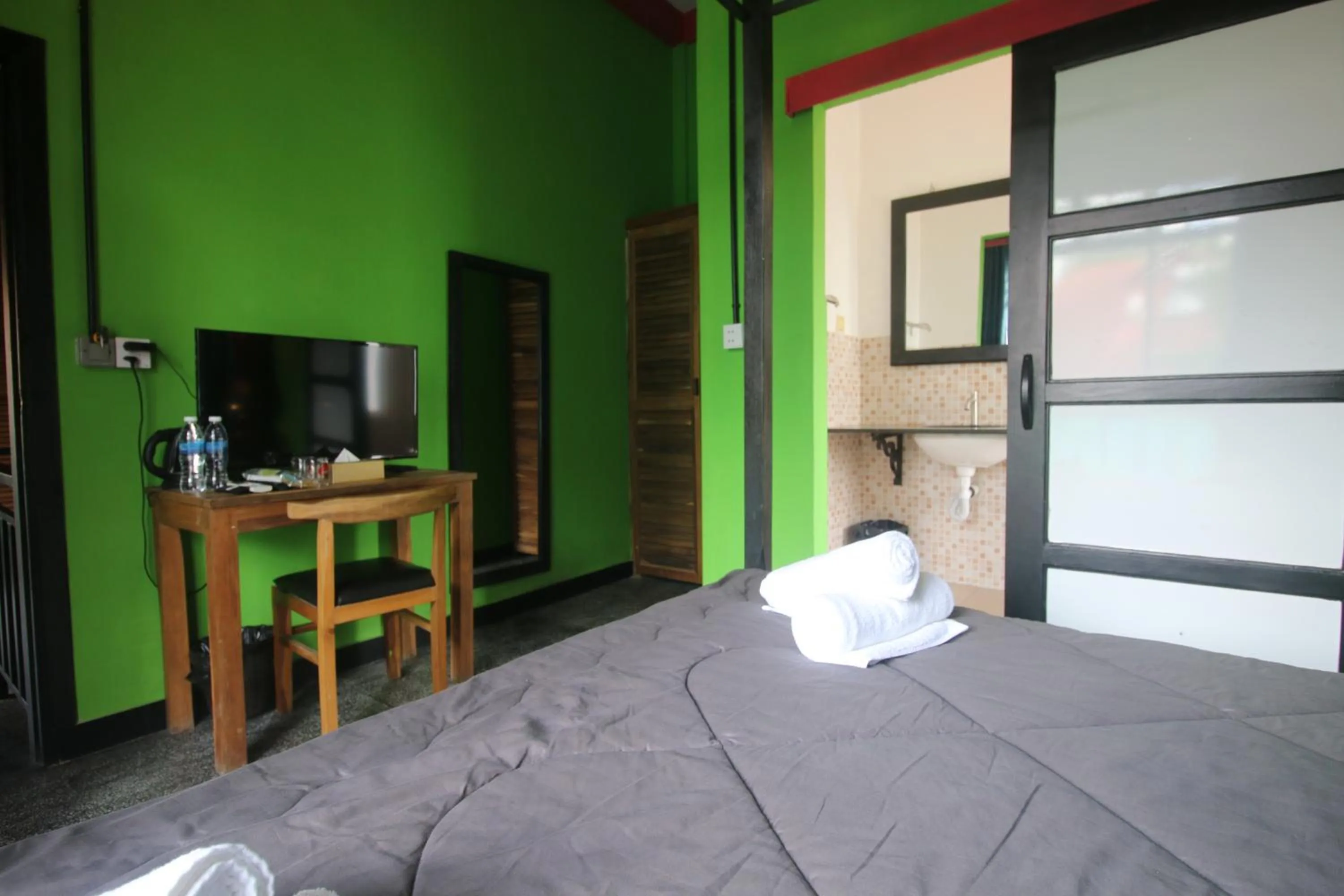 TV and multimedia, Bed in Bat Chum Villa