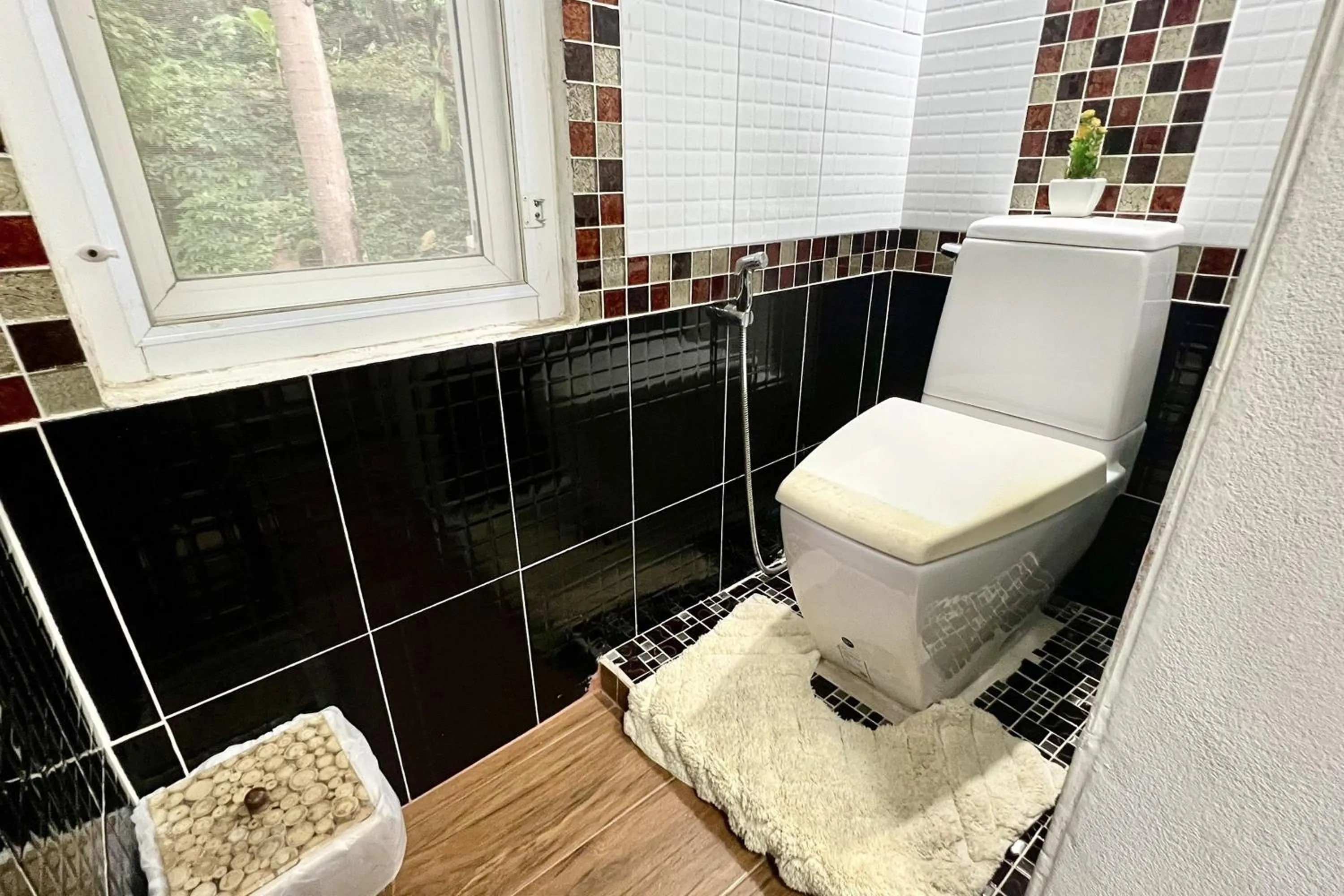 Bathroom in The Cascade - Mae Taeng Waterfall Bungalows