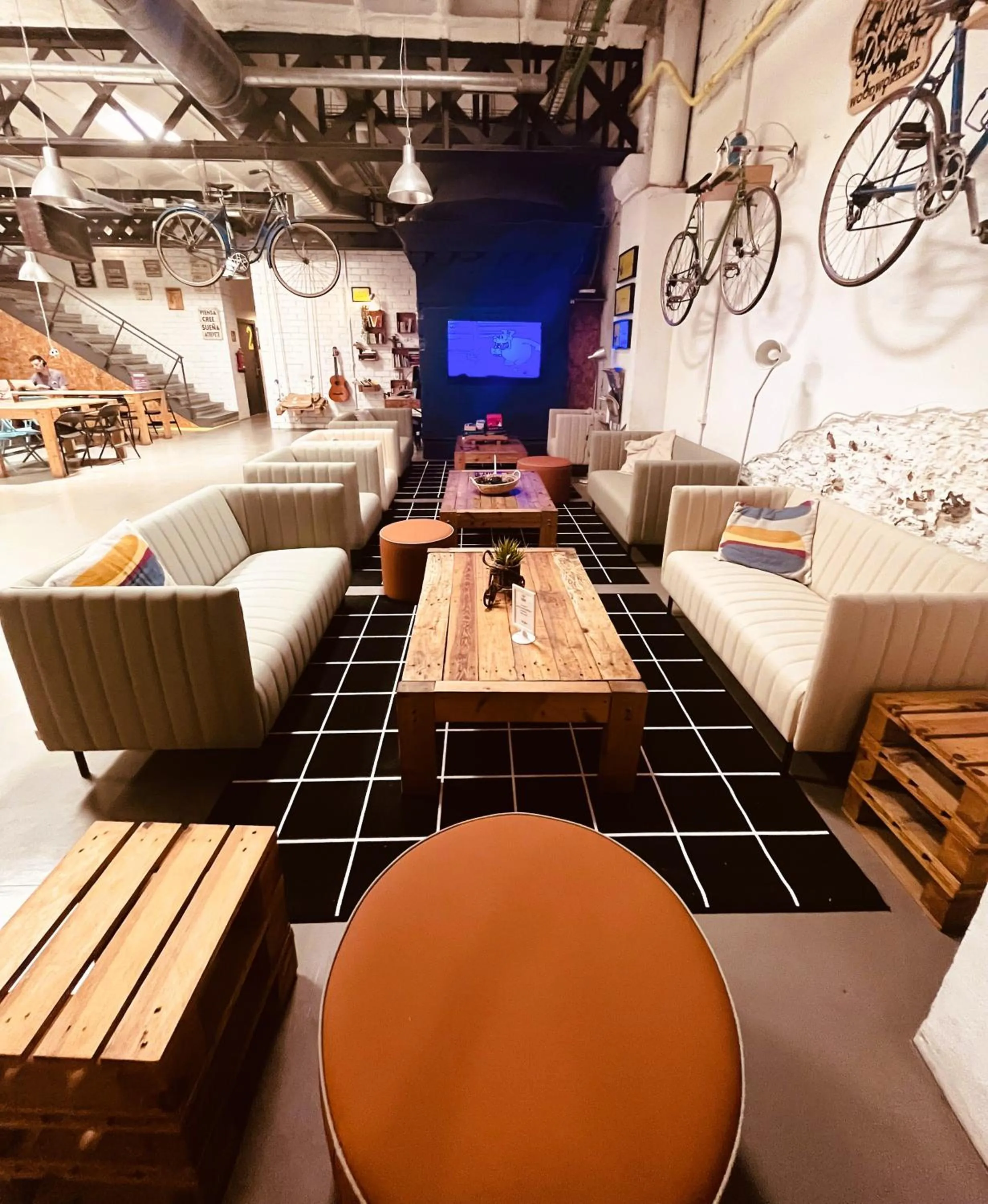 Living room in Bed & Bike Barcelona