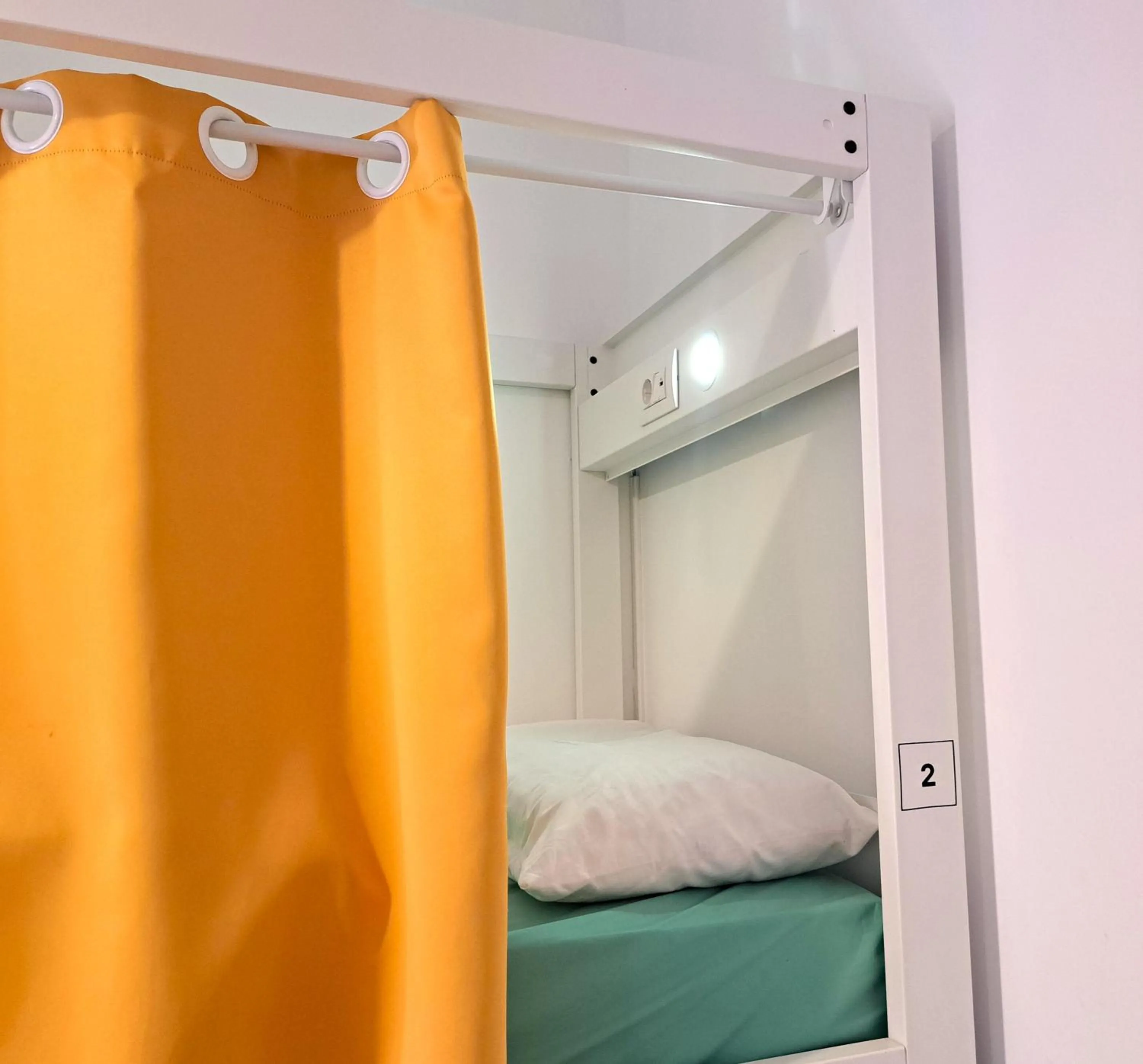 bunk bed, Bed in Bed & Bike Barcelona