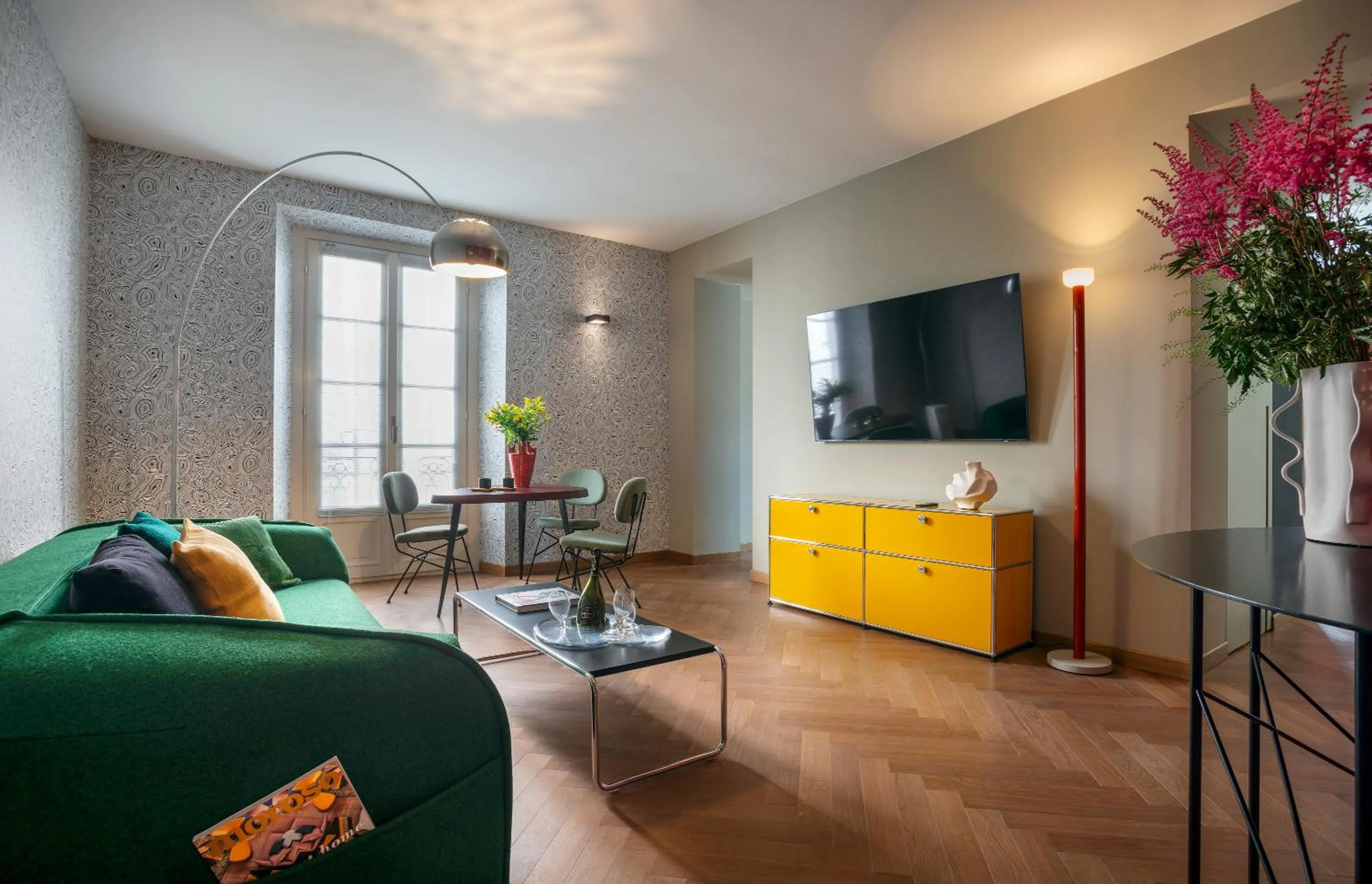 Living room in DOMYA - Manzoni 25