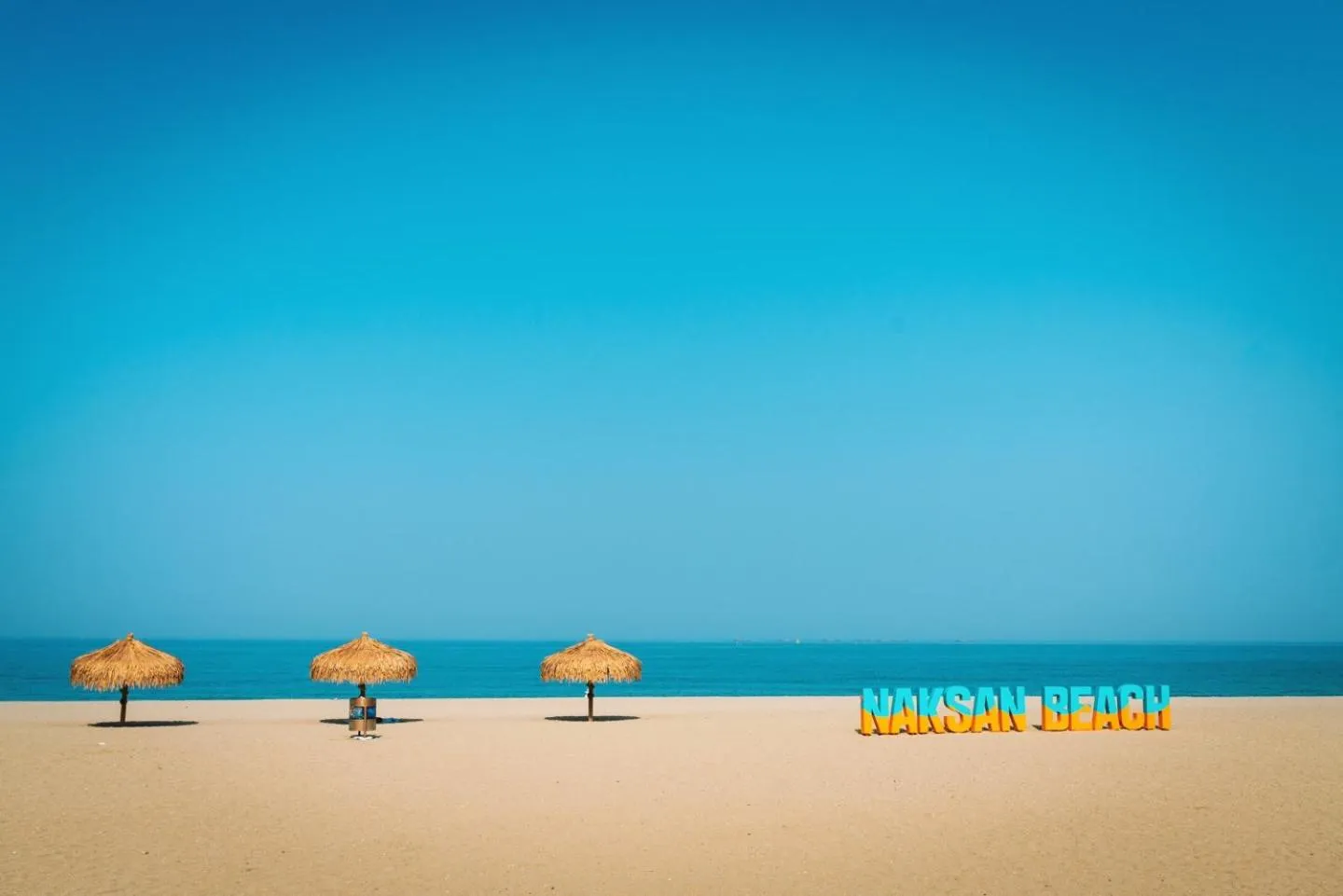 Le Bleu Naksan by Orot