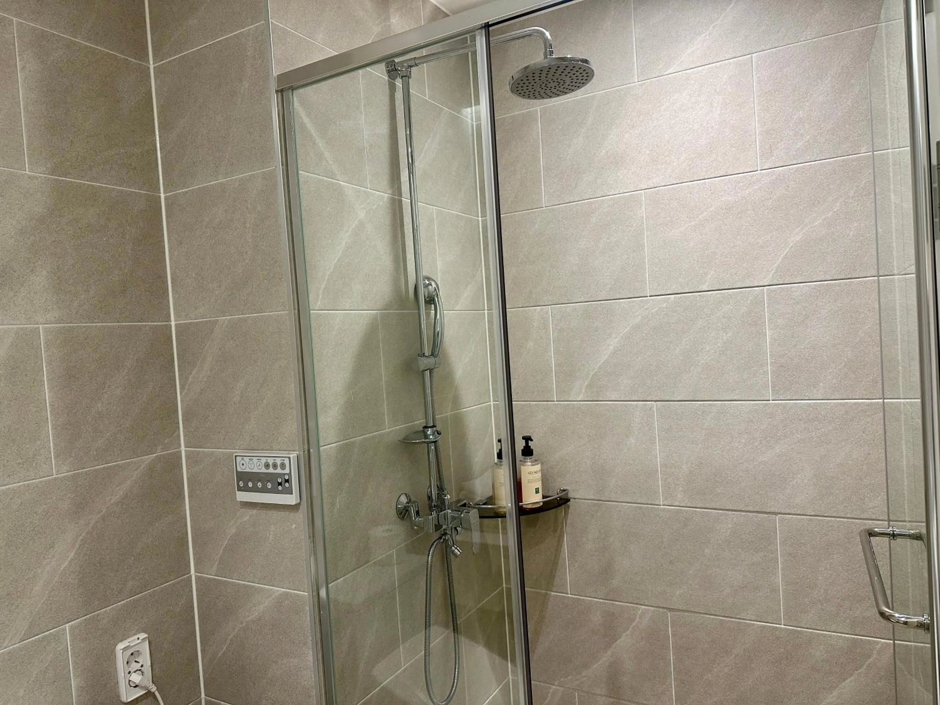 Le Bleu Naksan by Orot