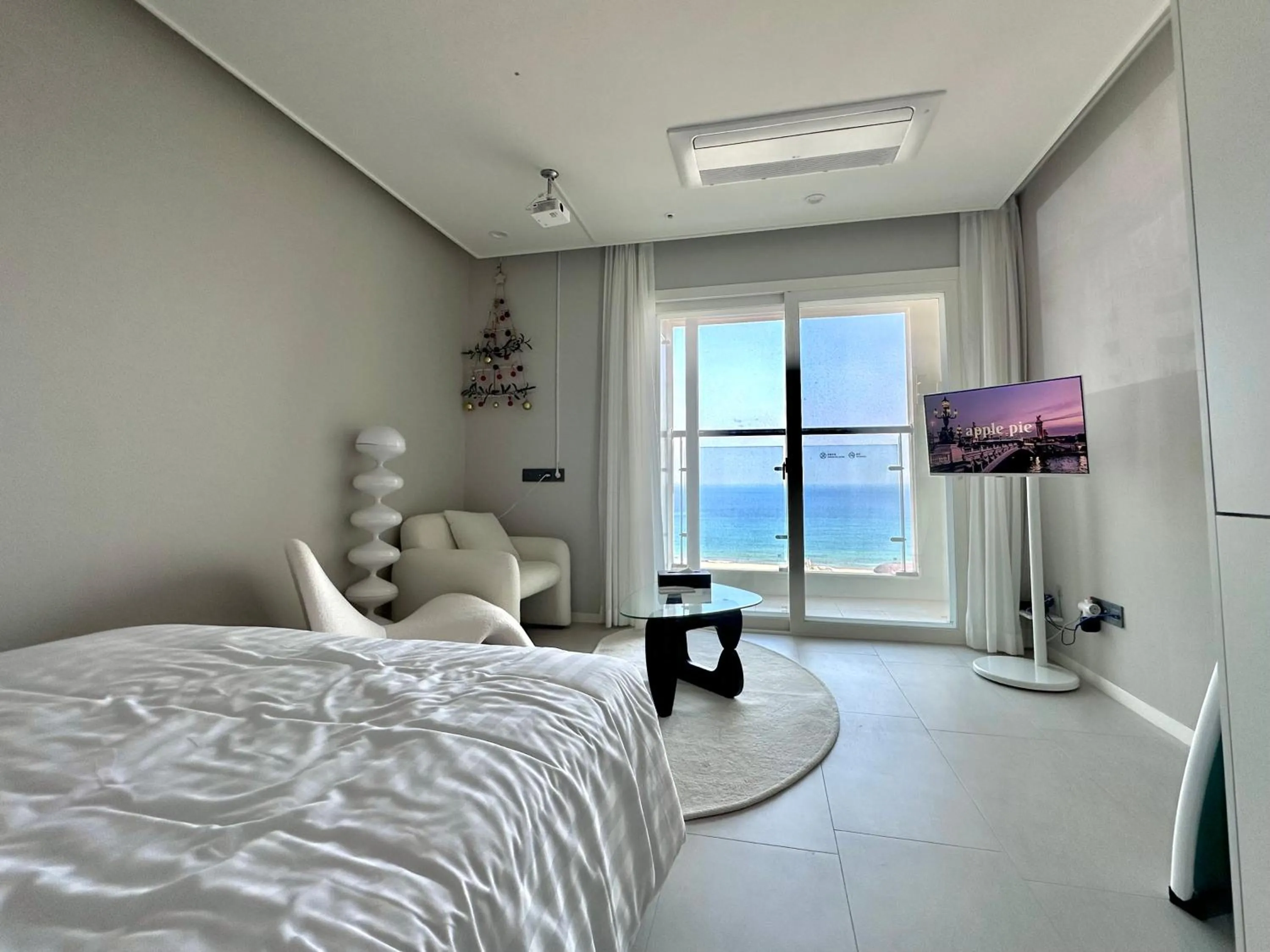 Bed in Le Bleu Naksan by Orot