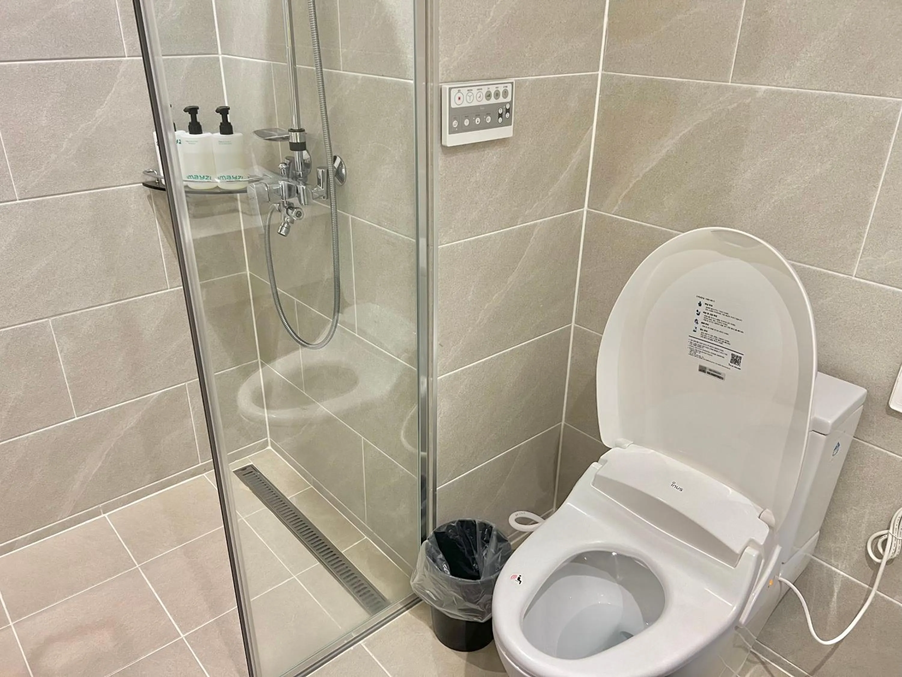 Le Bleu Naksan by Orot