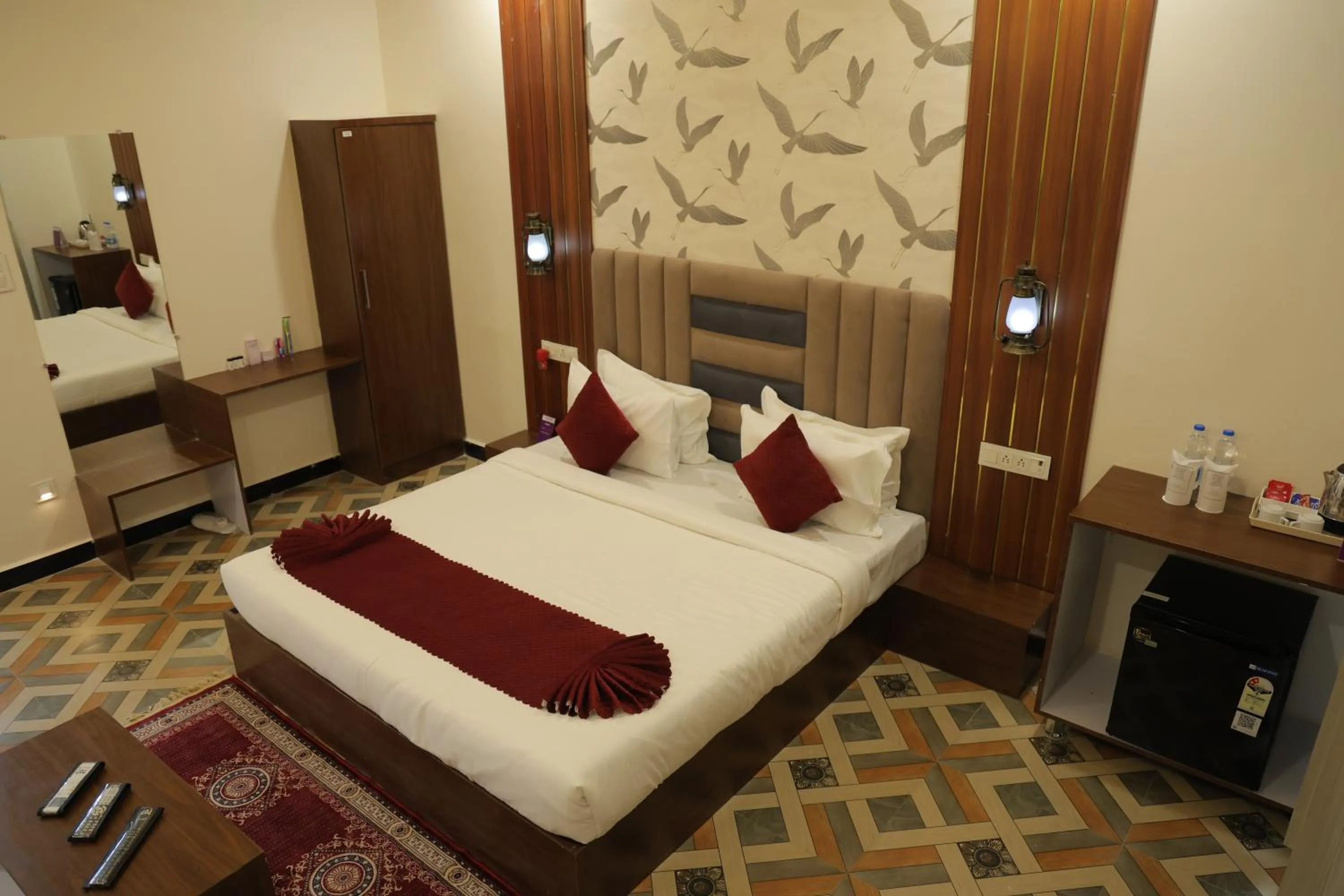 Bedroom, Bed in VITS Select Diamond Resort Sasan Gir