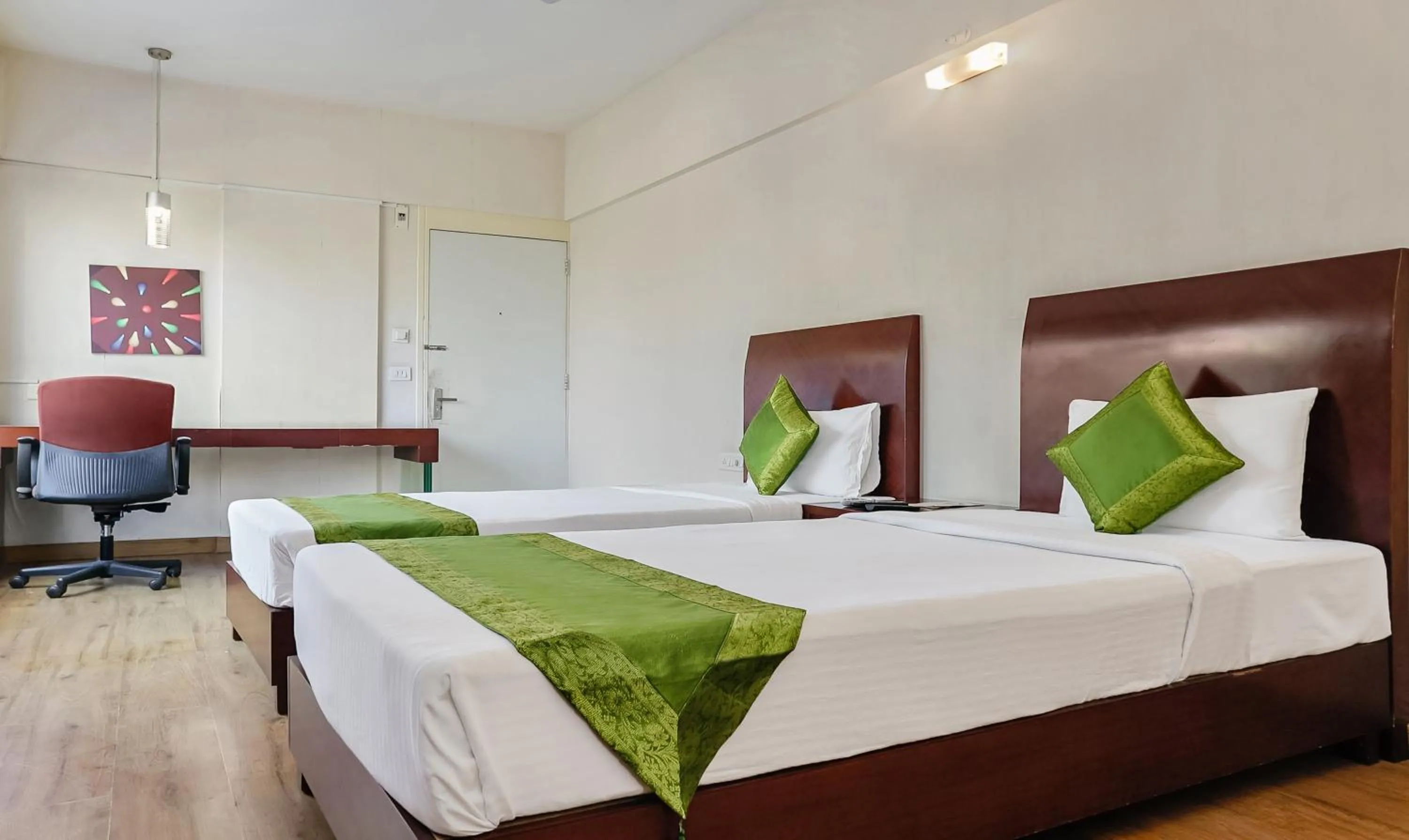 Bedroom, Bed in Treebo Brooks Manor