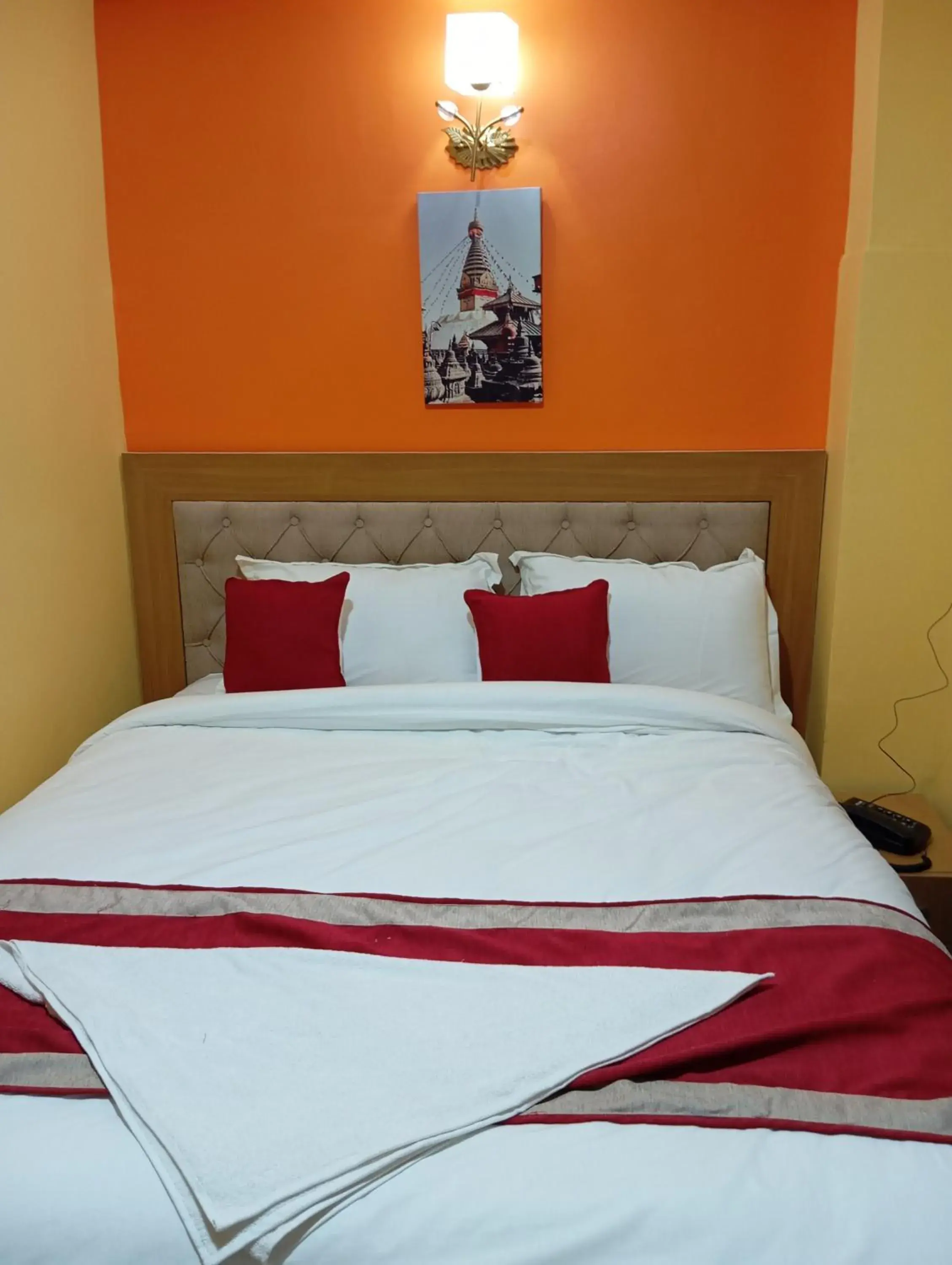 Budget Double Room - single occupancy in Rambler's Hotel Budget Double Room - single occupancy in Rambler's Hotel