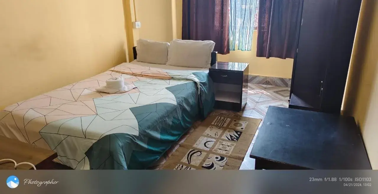 Double Room in Hotel Parichit Double Room in Hotel Parichit
