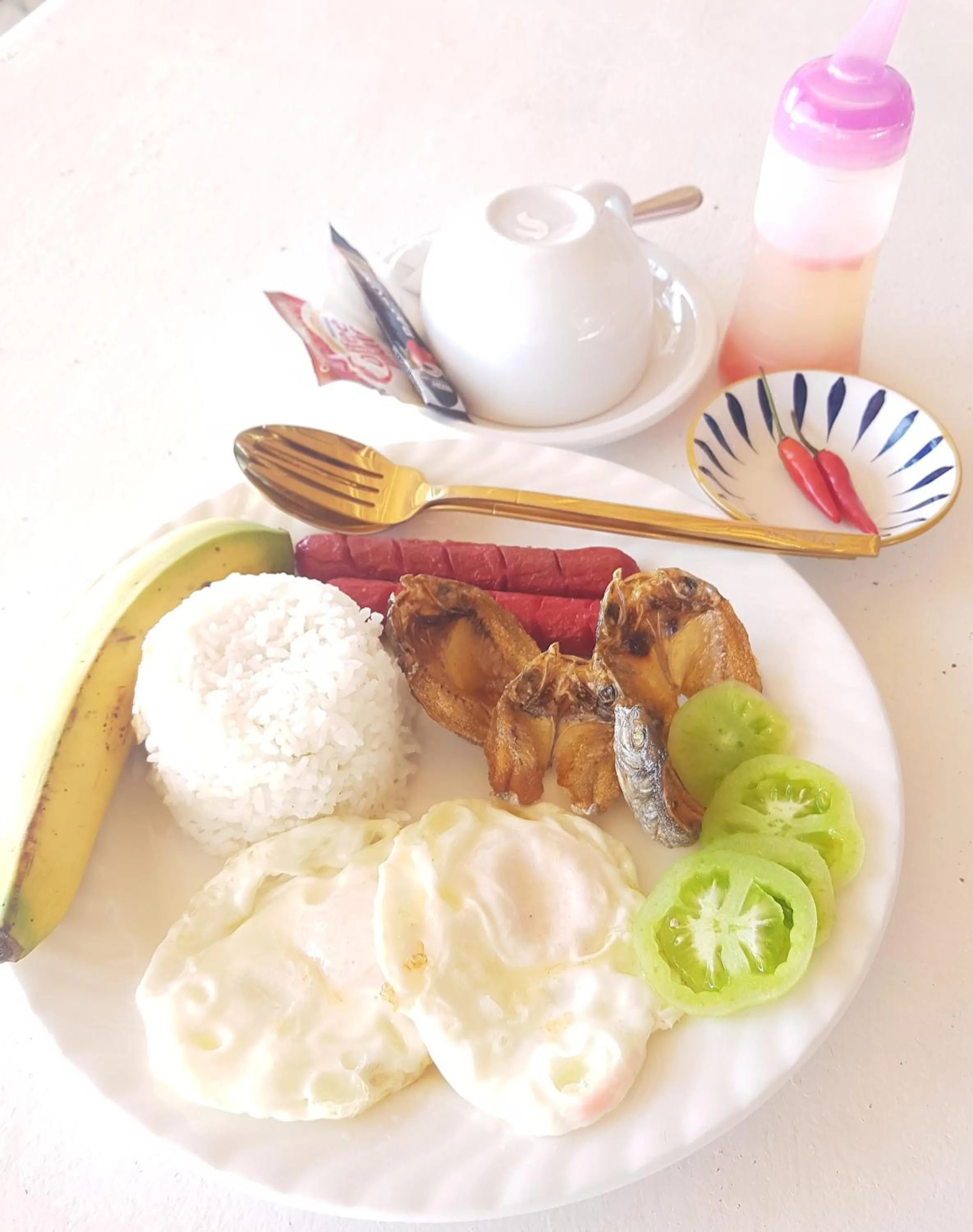 Breakfast in Sunday flower hotel and beach resort