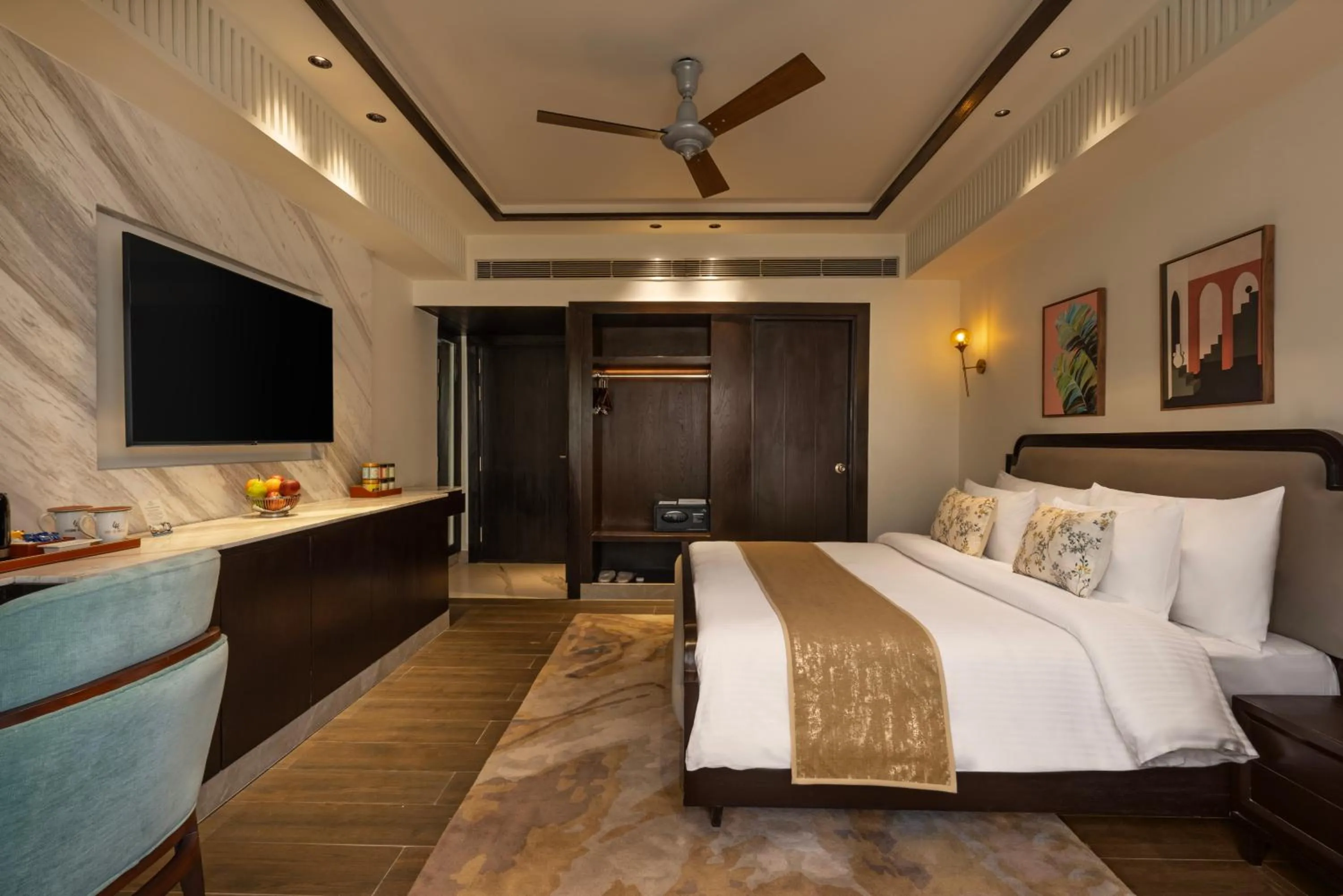 Superior King Room in Auradoon, Dehradun - By Leisure Hotels