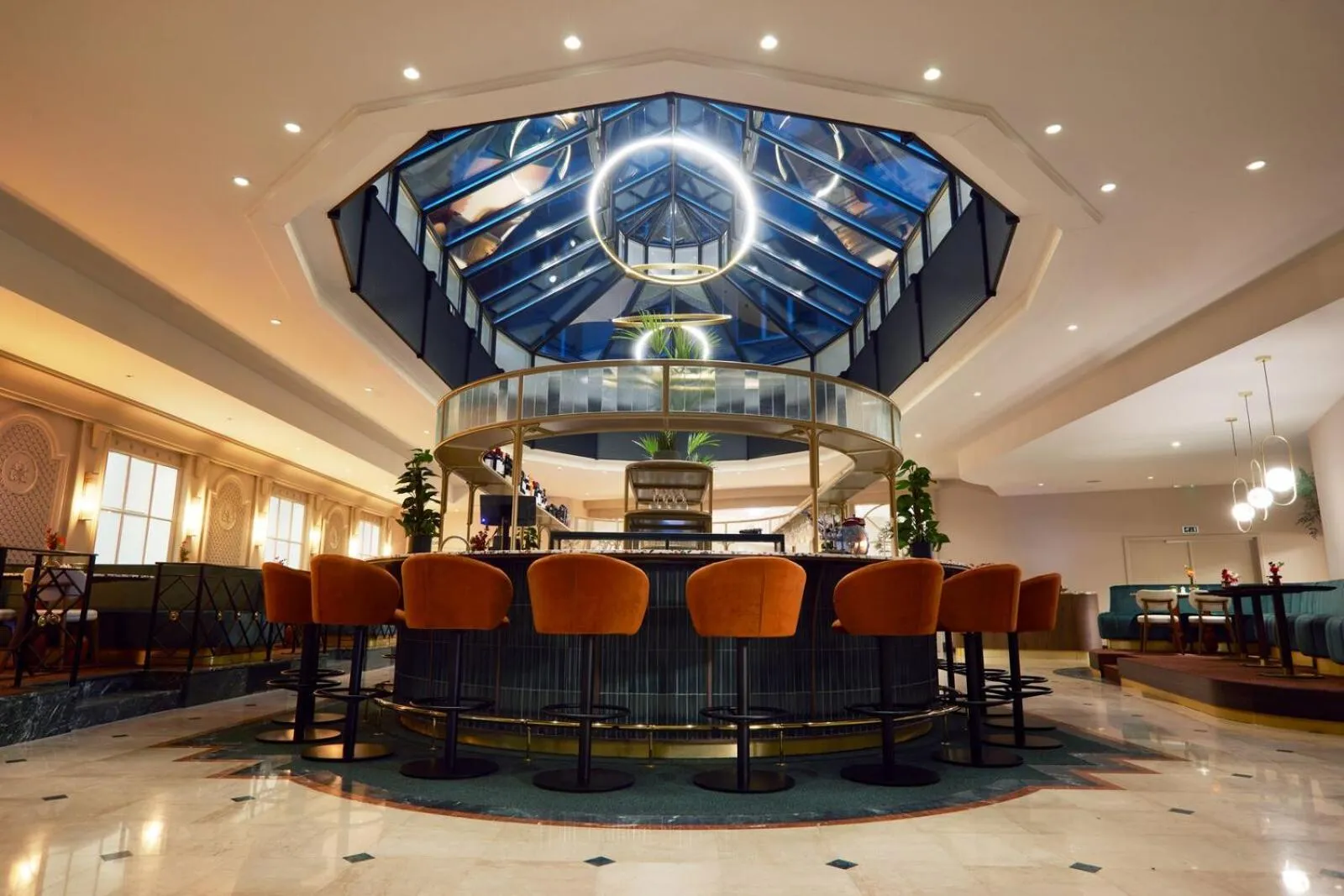 Lounge or bar in Van der Valk Hotel Park Lane Antwerpen