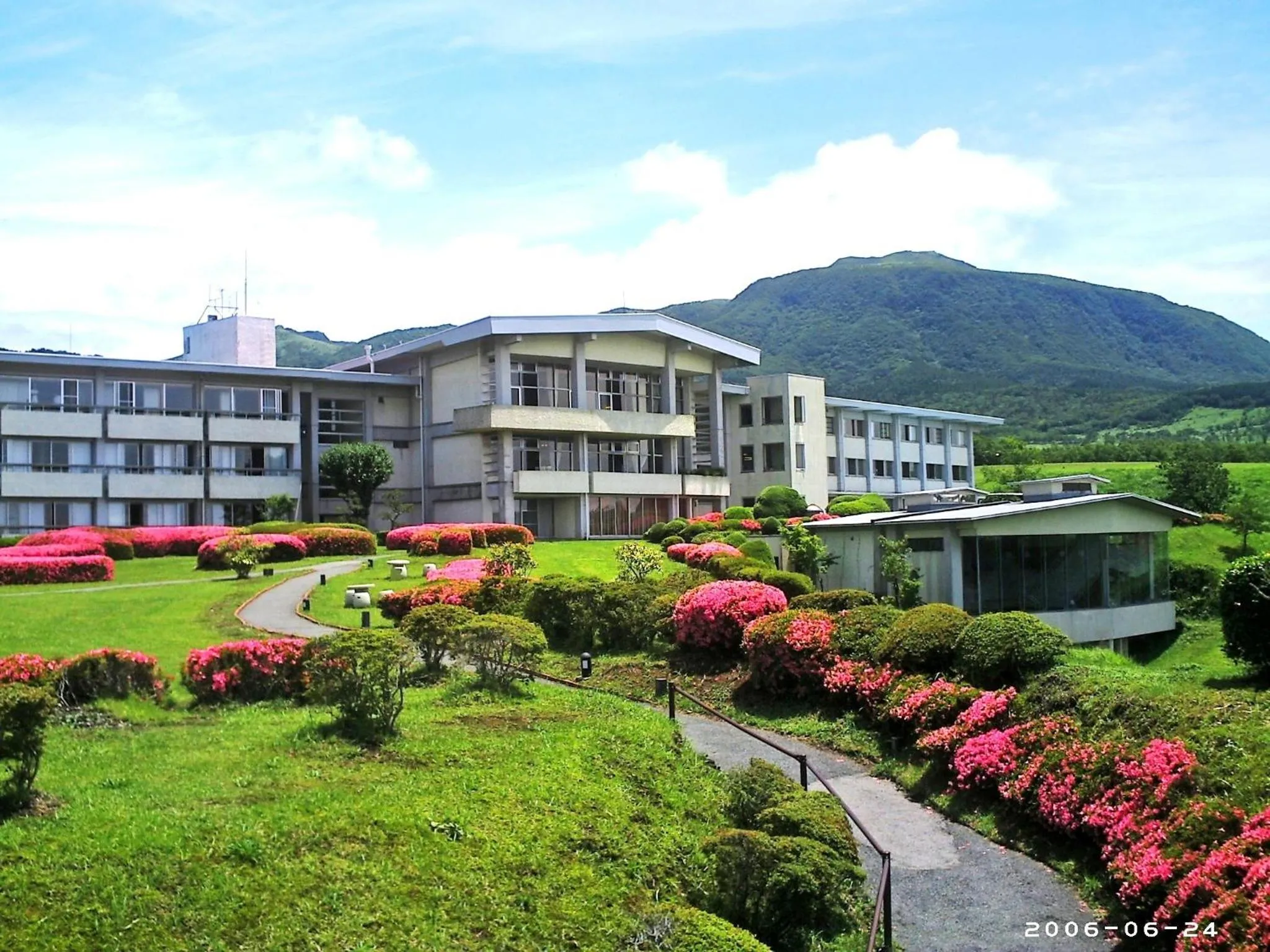 Facade/entrance in Senomoto Kogen Hotel