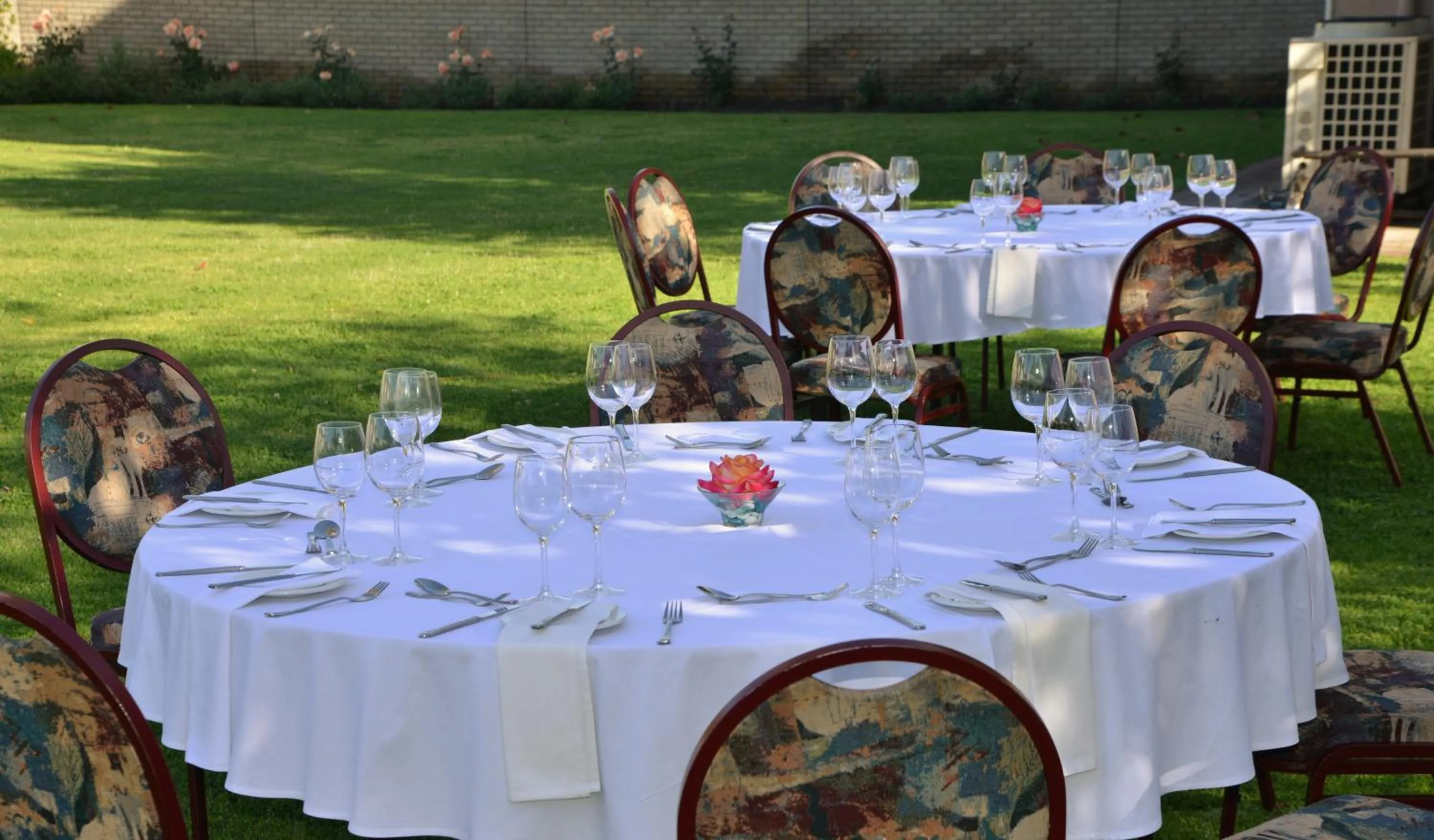 Entertainment in Cumberland Hotel Worcester