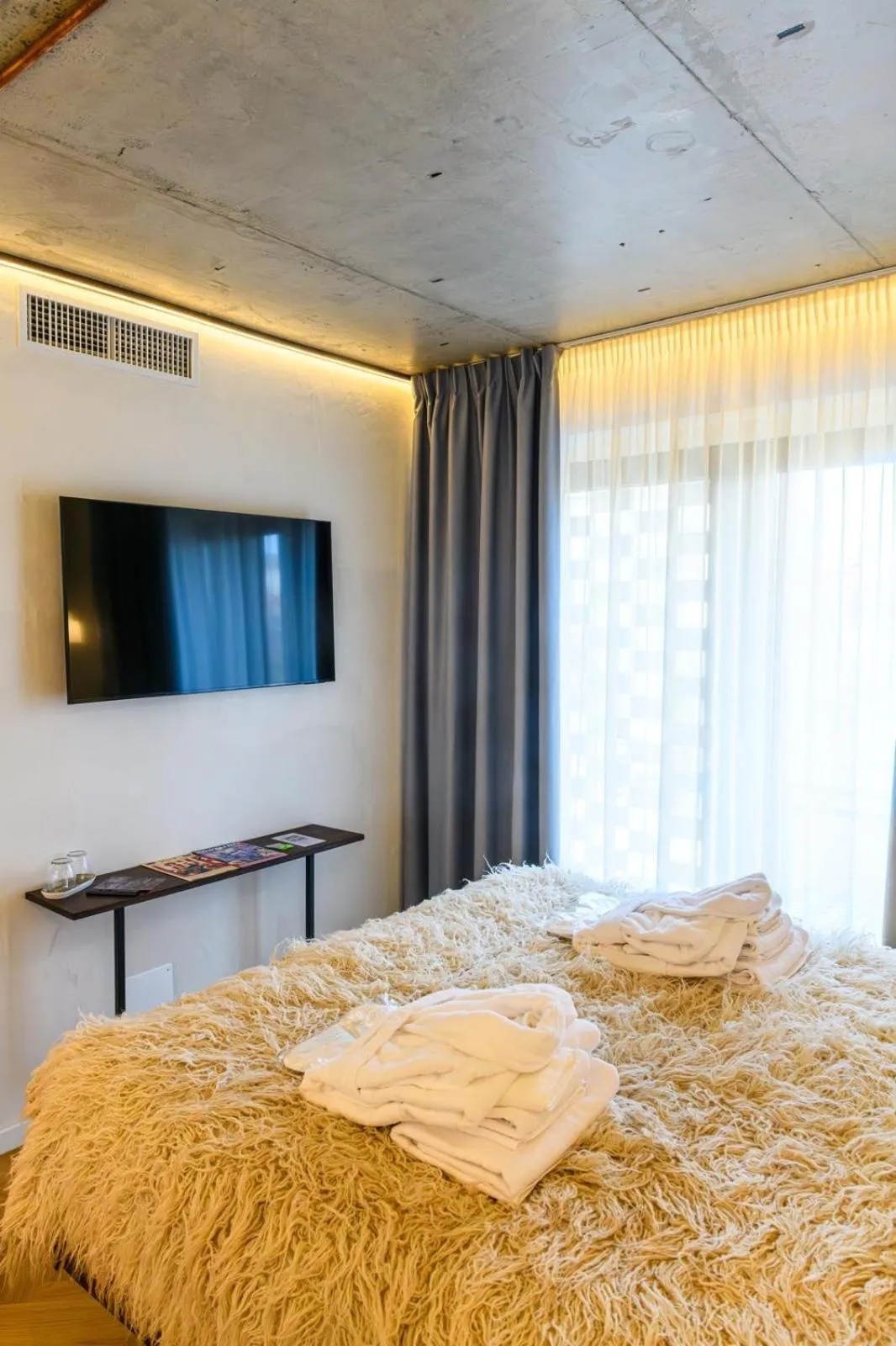 Bed in Nishani Boutique