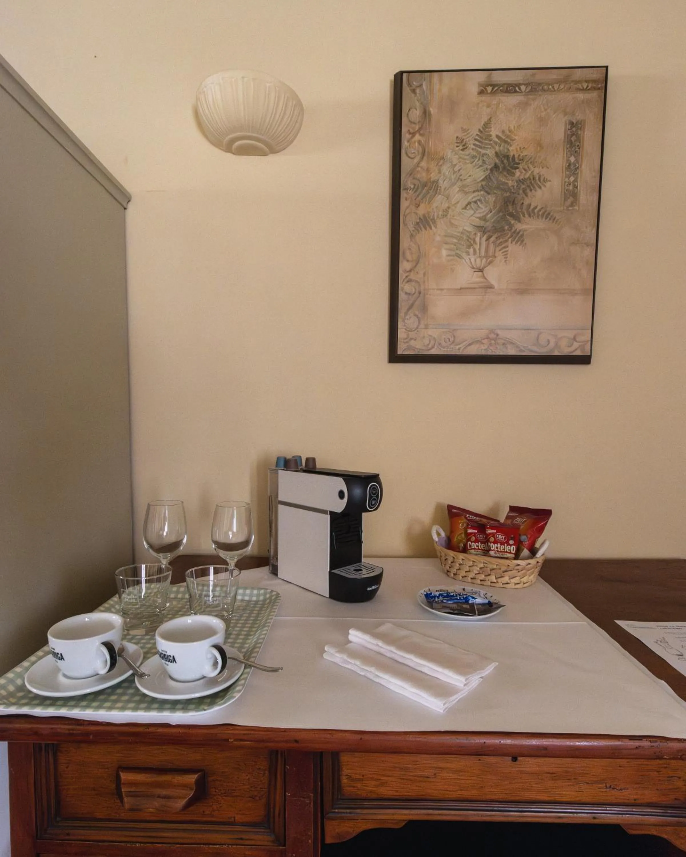Coffee/tea facilities in Hostal La Riera de Peratallada