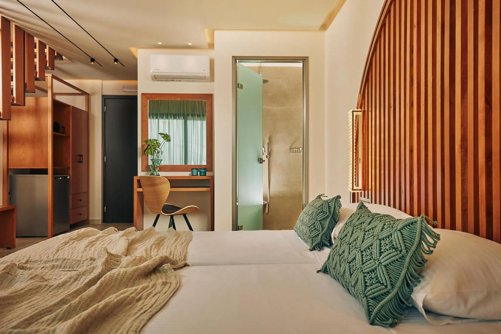 Photo of the whole room, Bed in Letsos Hotel