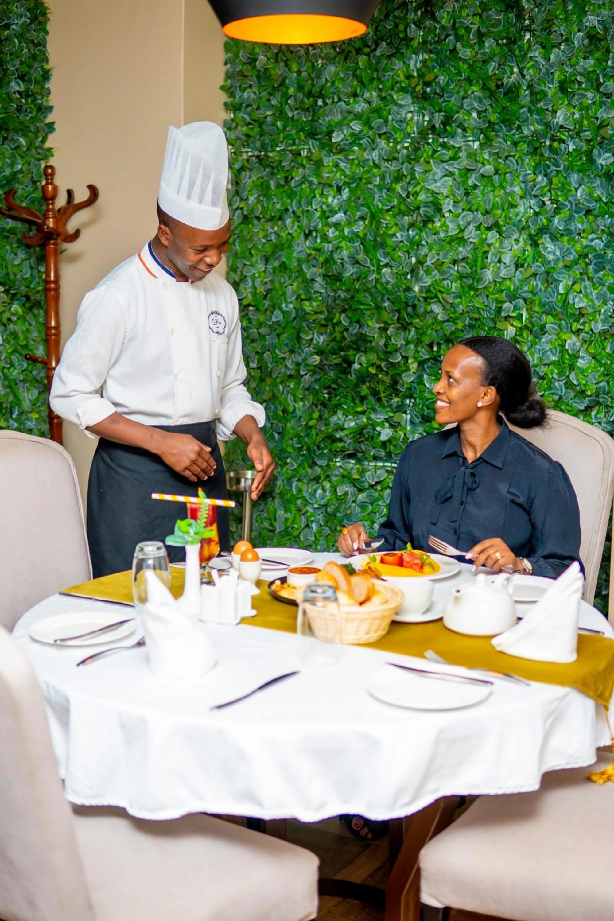 Restaurant/places to eat in Africa's Touch & Leisure