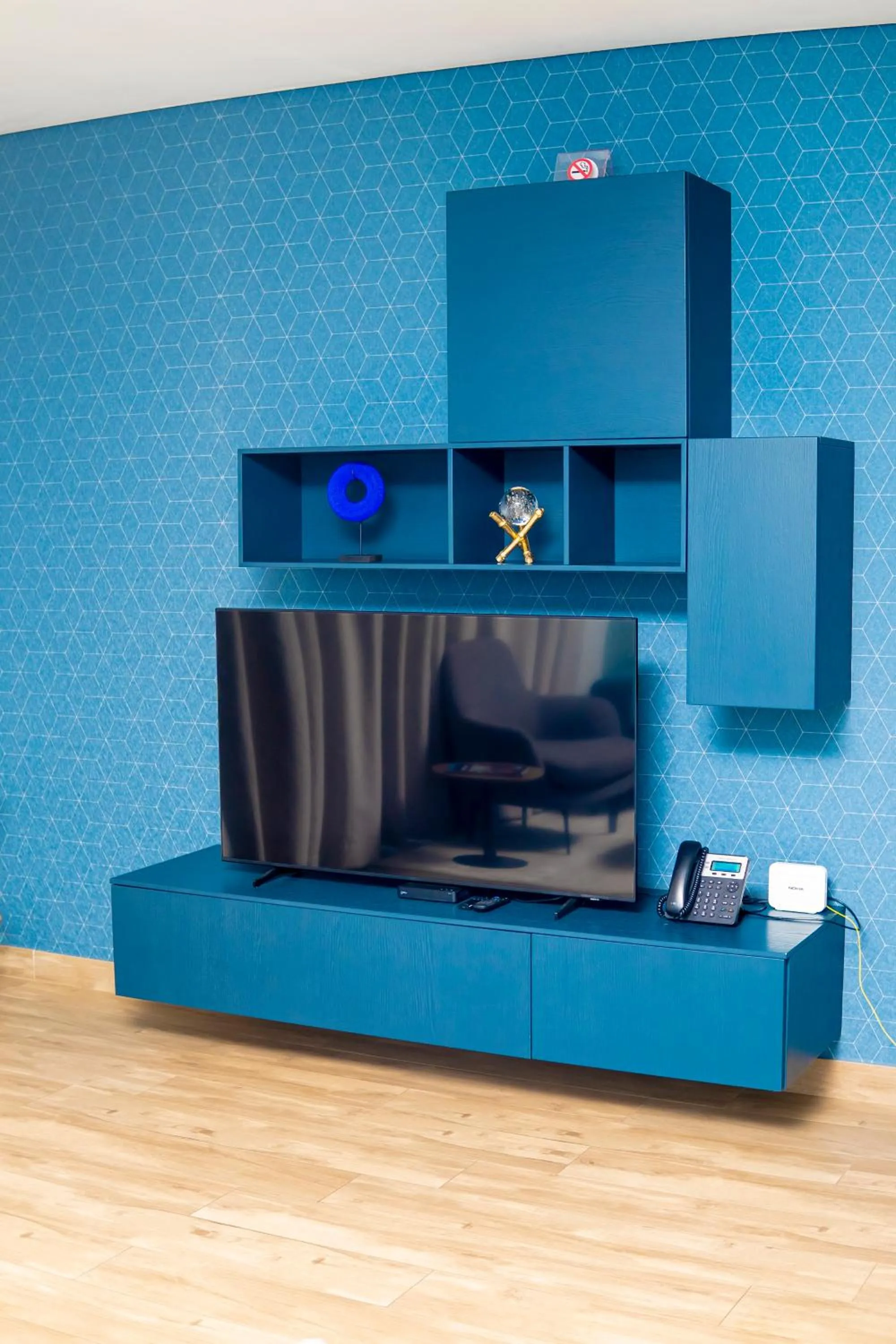 TV and multimedia in Africa's Touch & Leisure