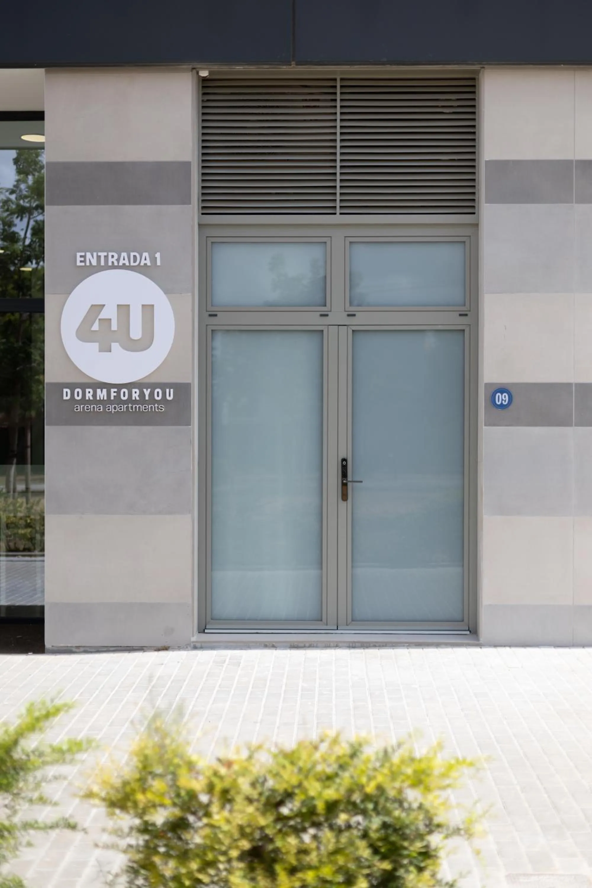 Facade/entrance in Dorm4You Arena