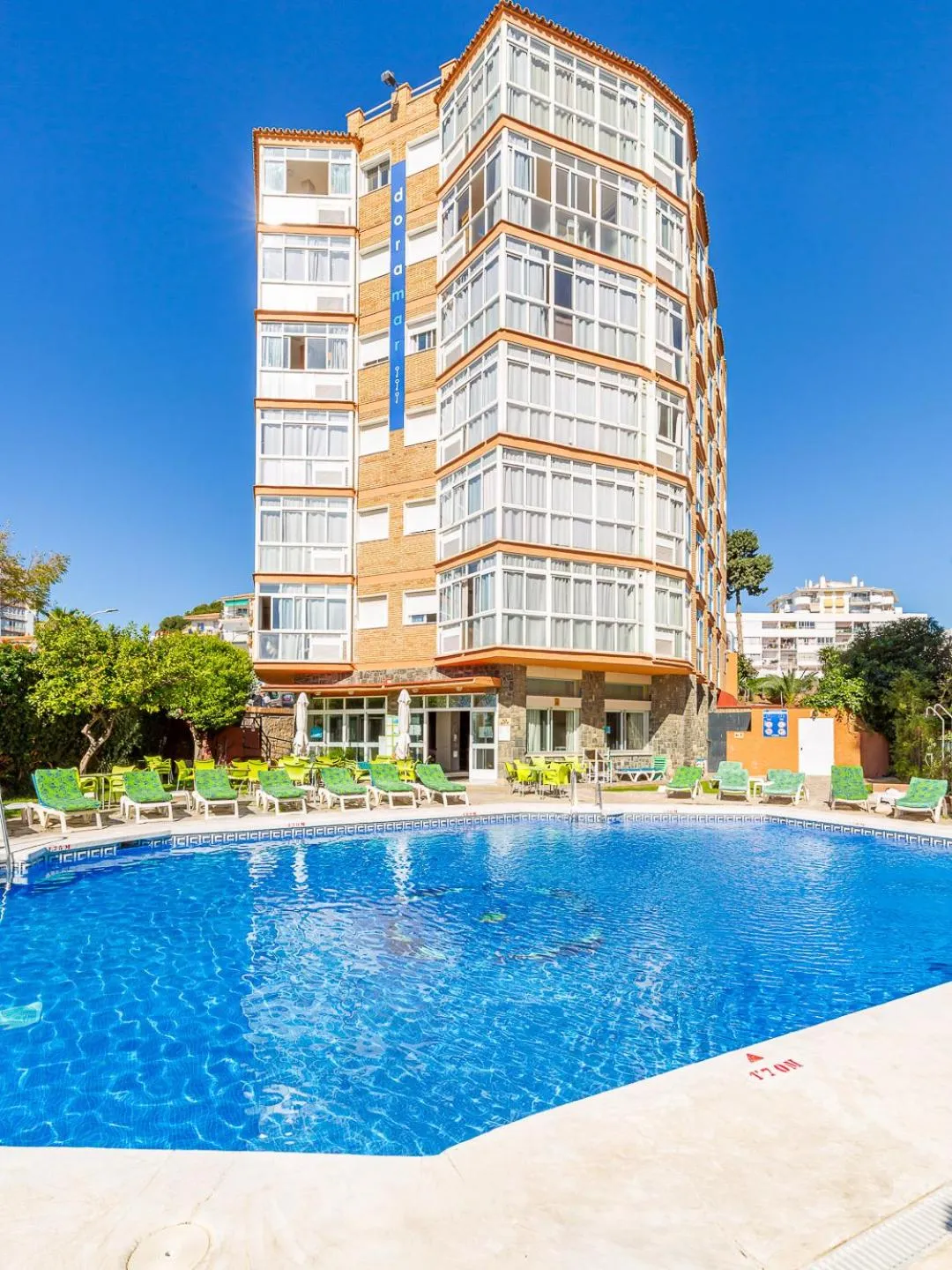 Property building in Apartamentos Doramar